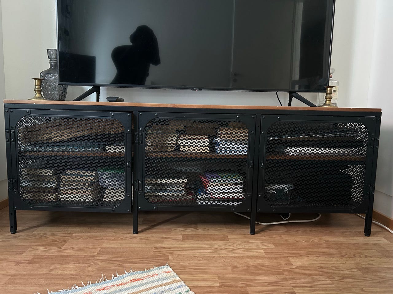 FJÄLLBO tv-taso