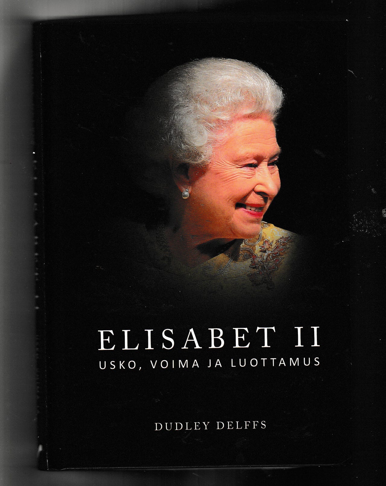 Dudley Delffs: Elisabet II