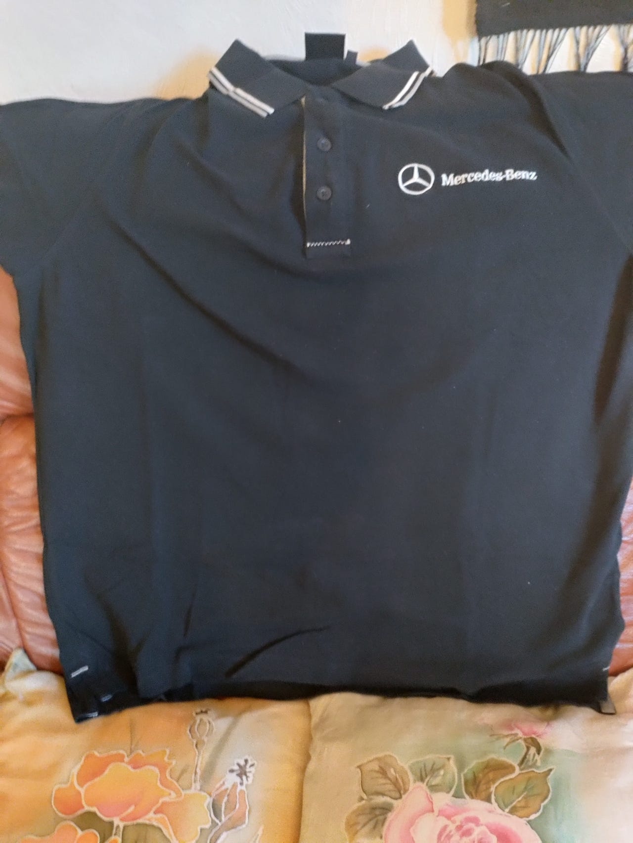 Mercedes-Benz Antos pikeepaita L musta
