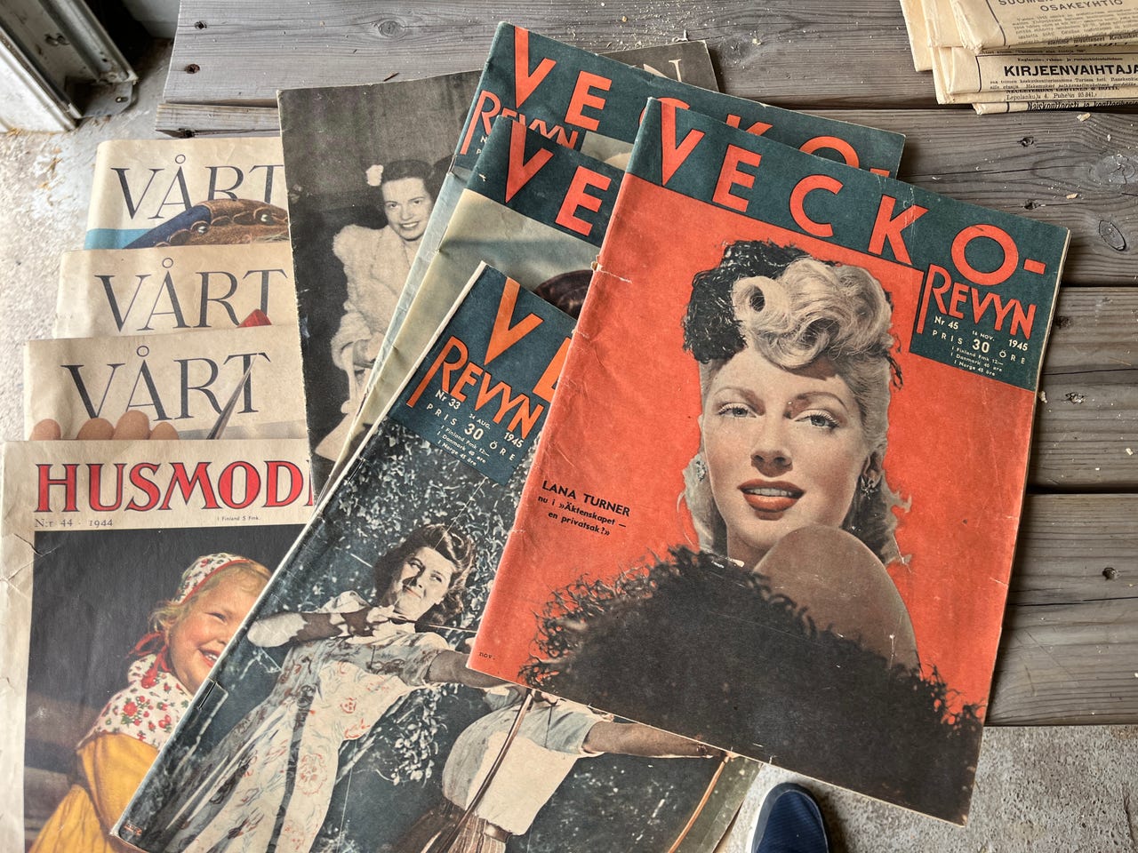 Vanhoja ruotsalaisia aikakauslehtiä ja sarjakuvalehtiä