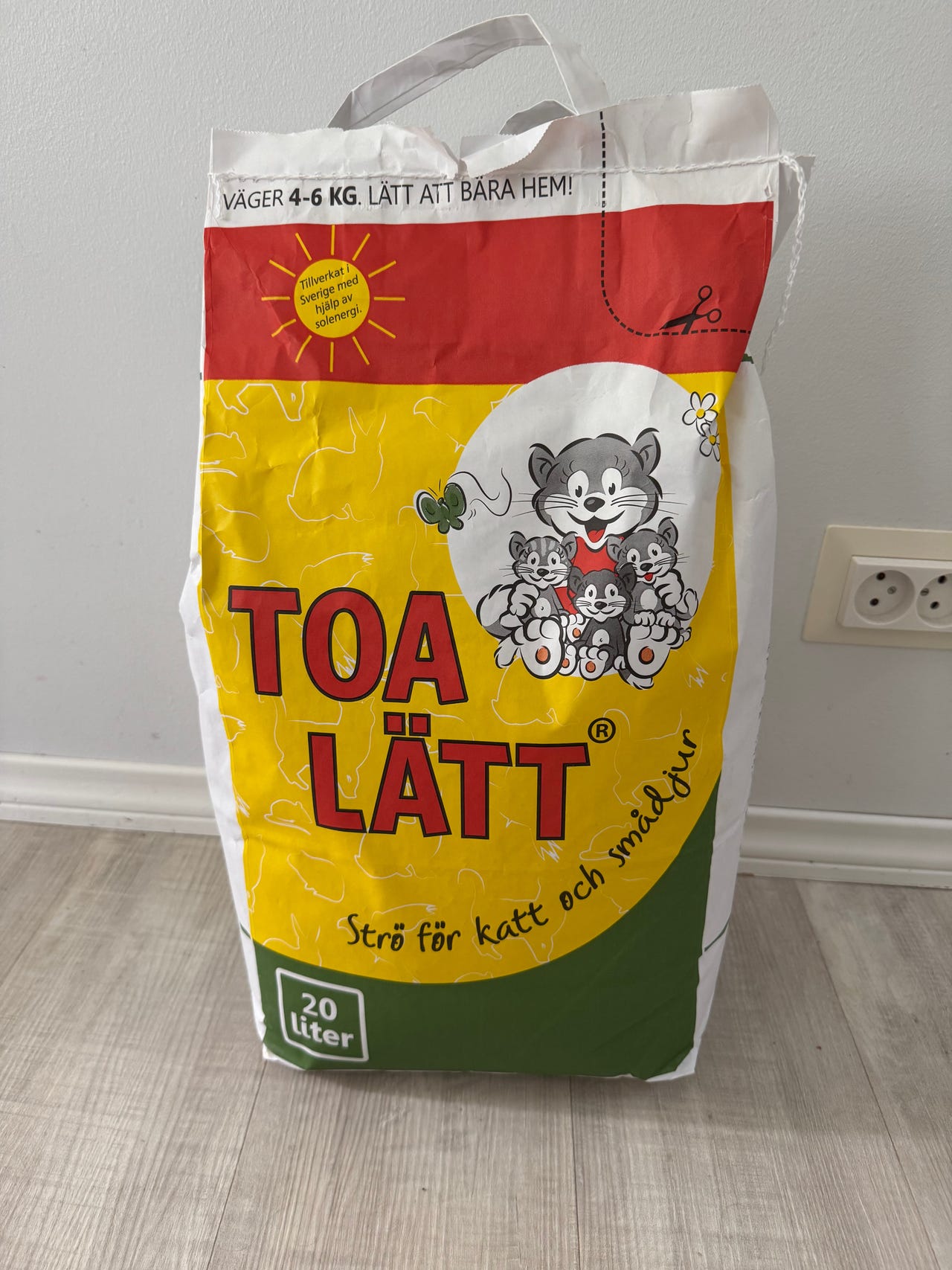 Toa Lätt paperipelletti 20 l