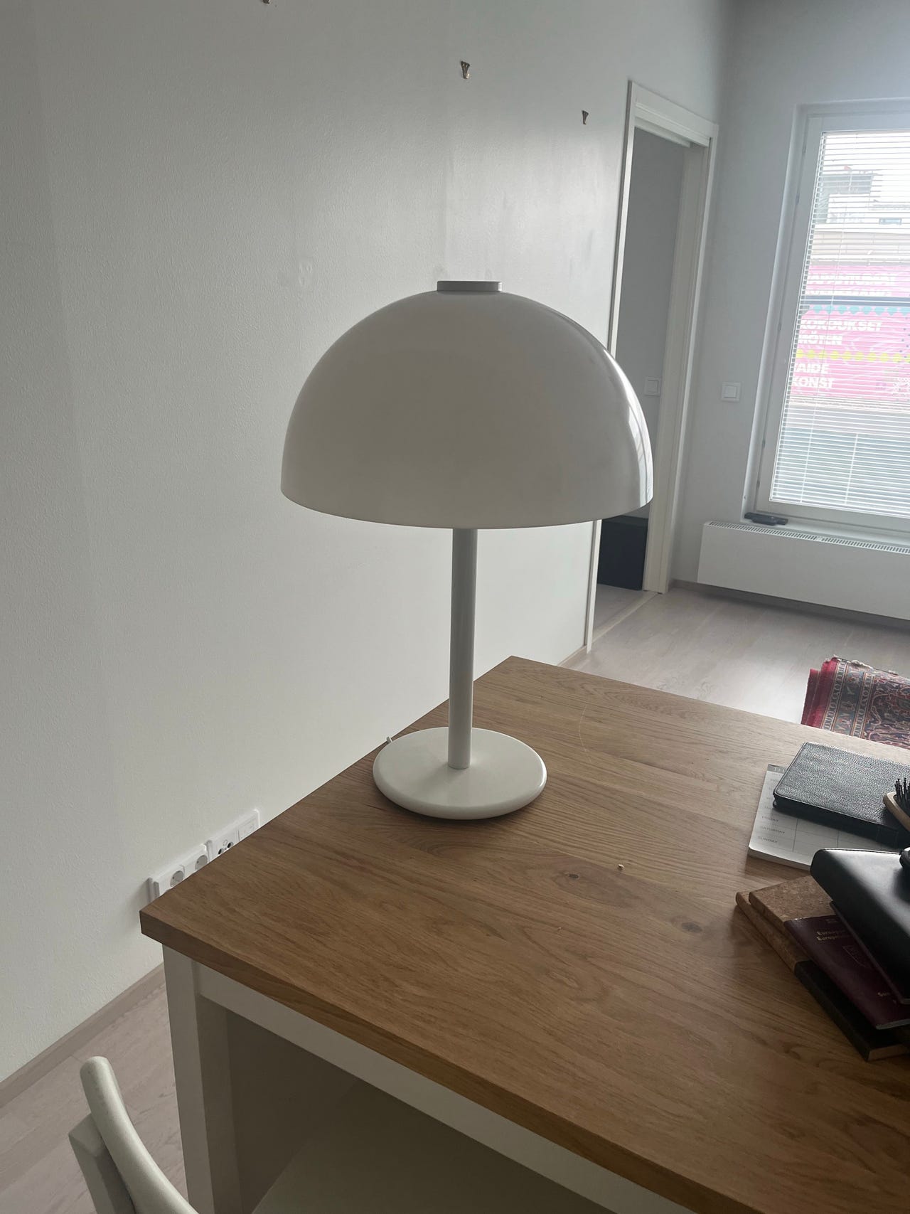 Orno Valio pöytälamppu