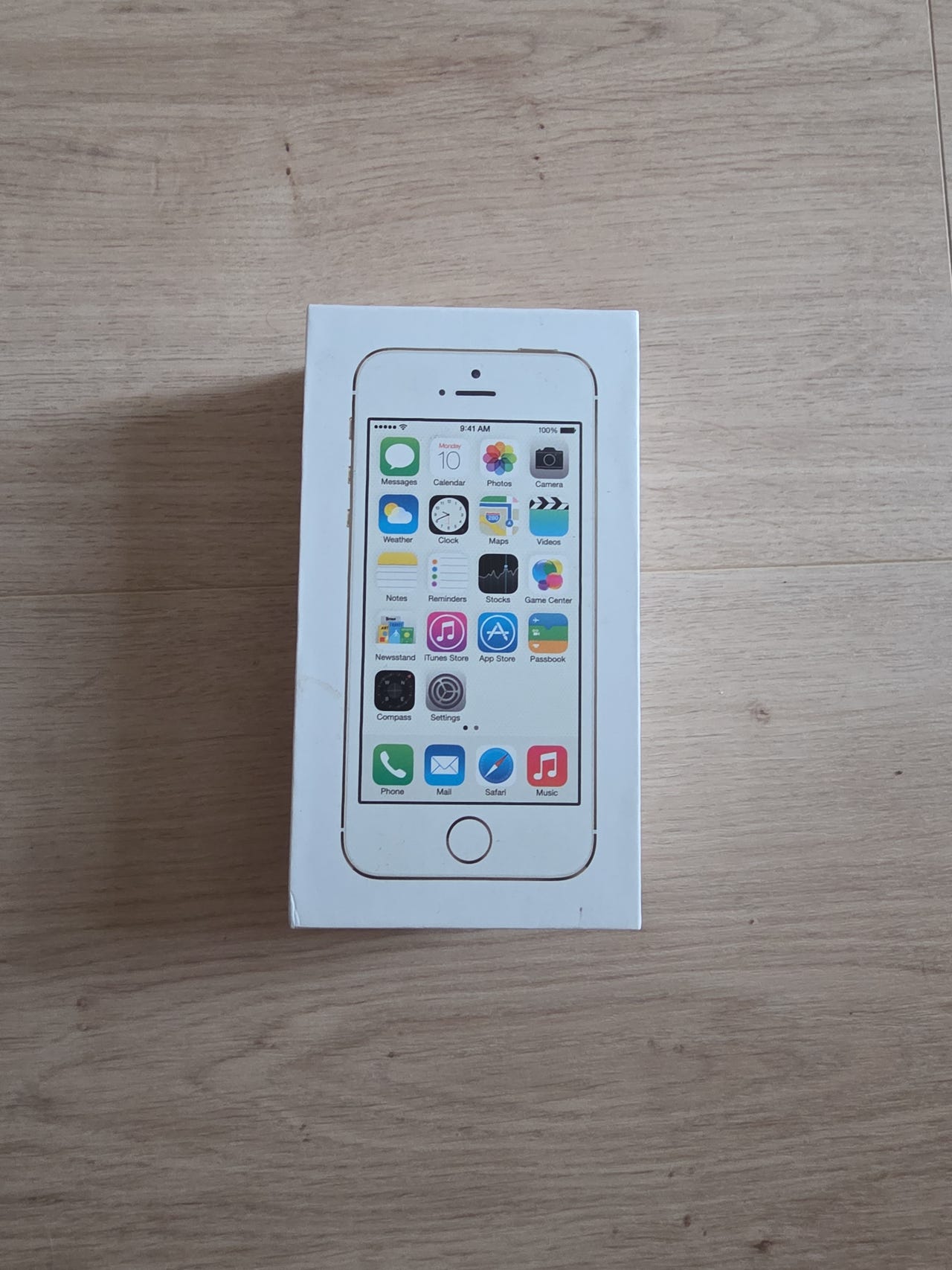 iPhone 5s kultainen 16GB
