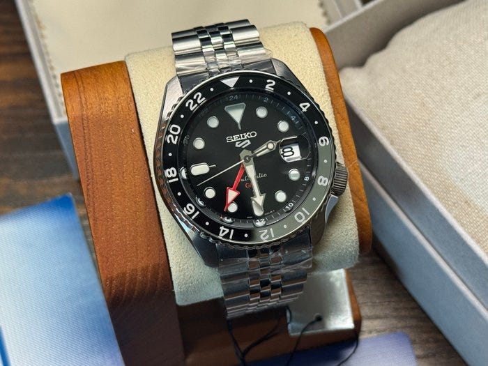 Seiko - 5 Sports Style GMT Automatic - Unisex - 2020-