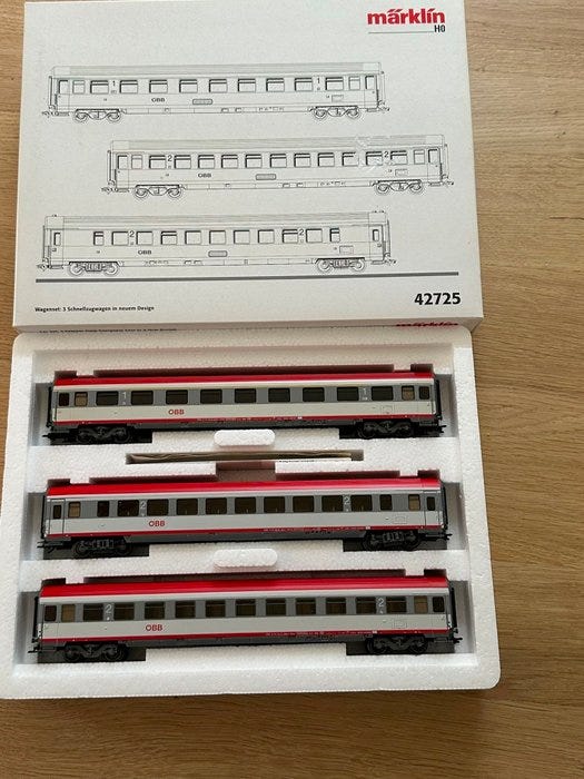 Märklin H0 - 42725 - Pienoisjunaradan matkustajavaunusetti (3) -