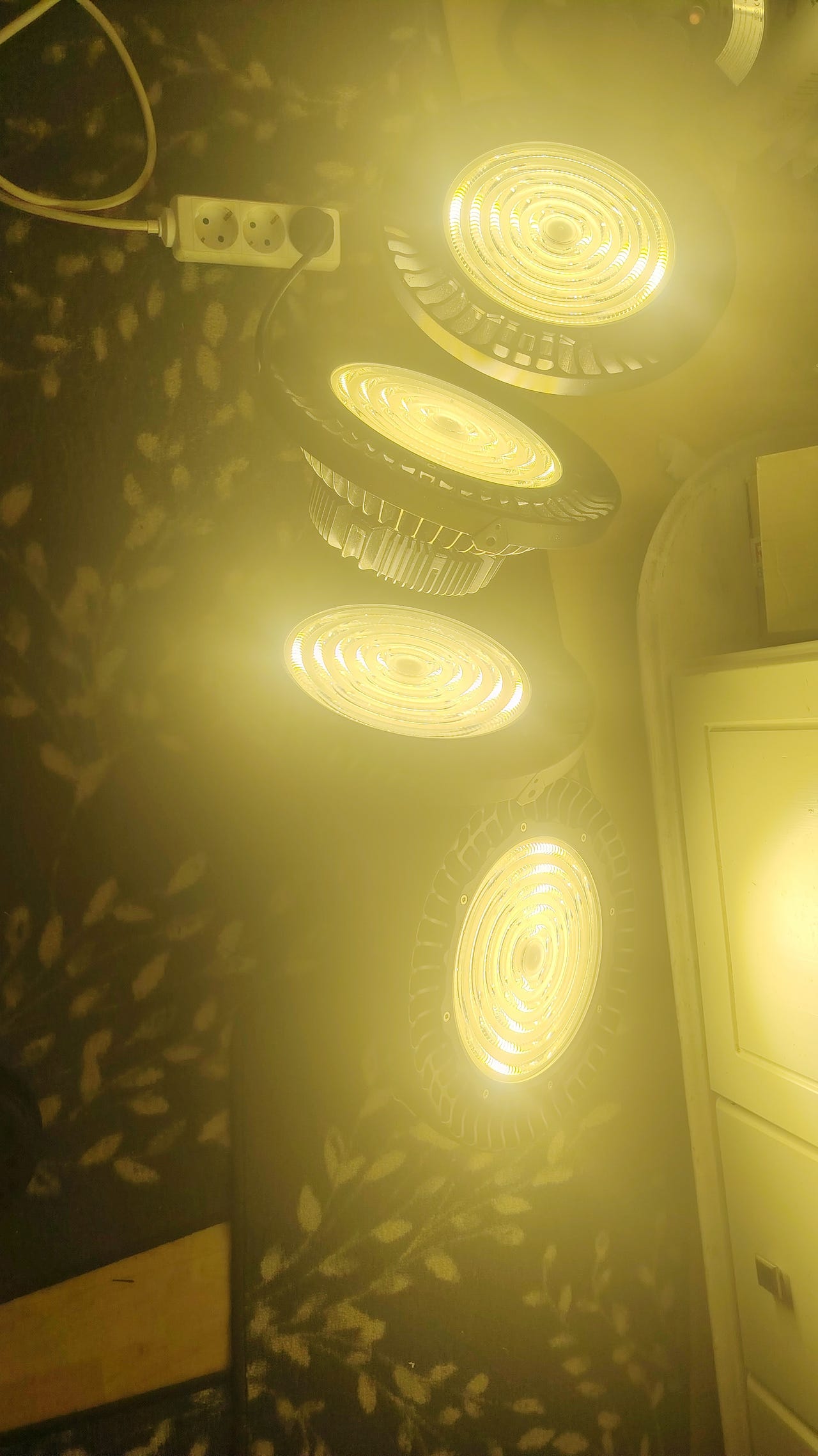 Teollisuusvalaisin 36 000 lumen