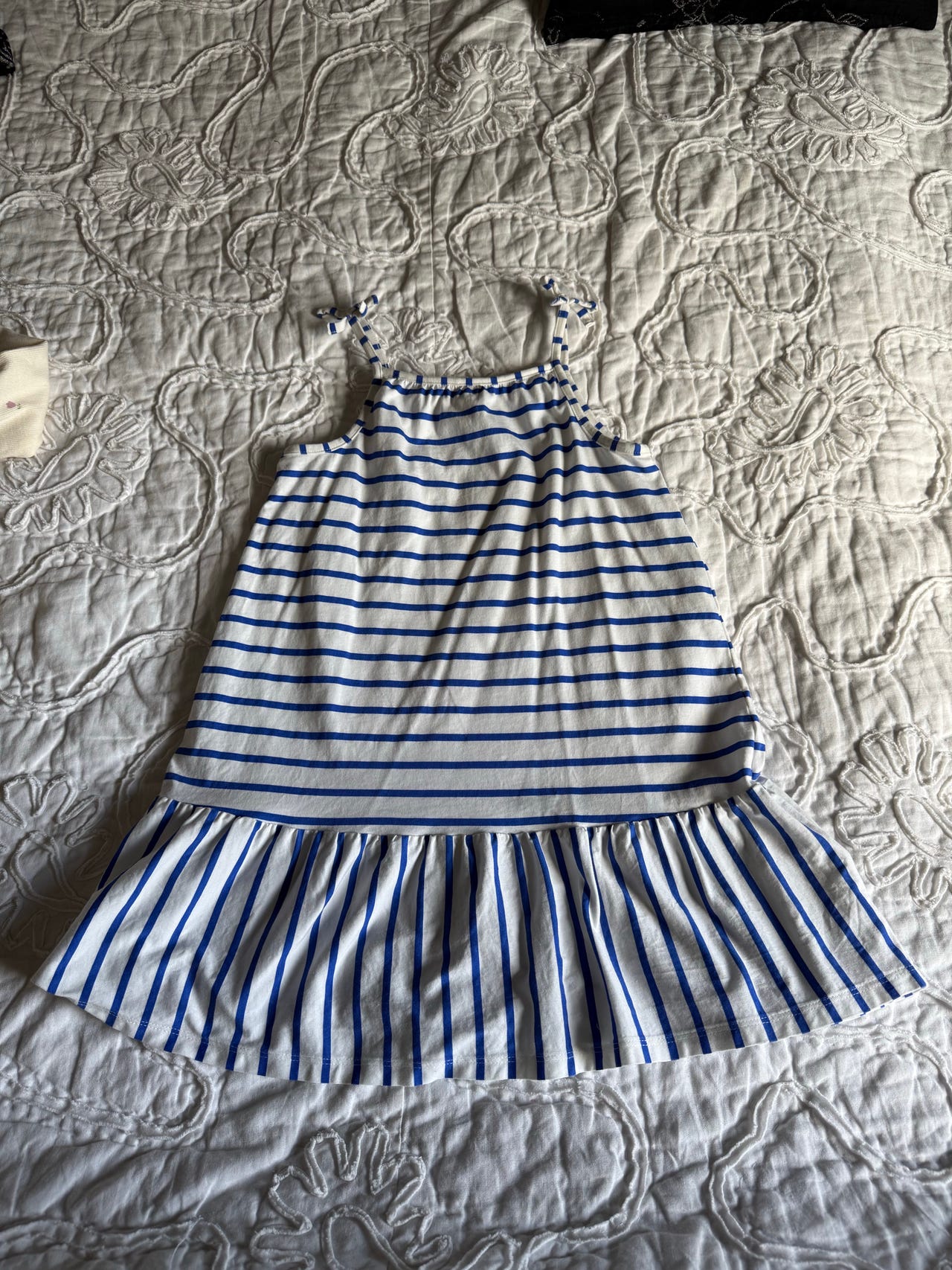 Lindex tyttöjen mekot koko 122 kirjava puuvilla