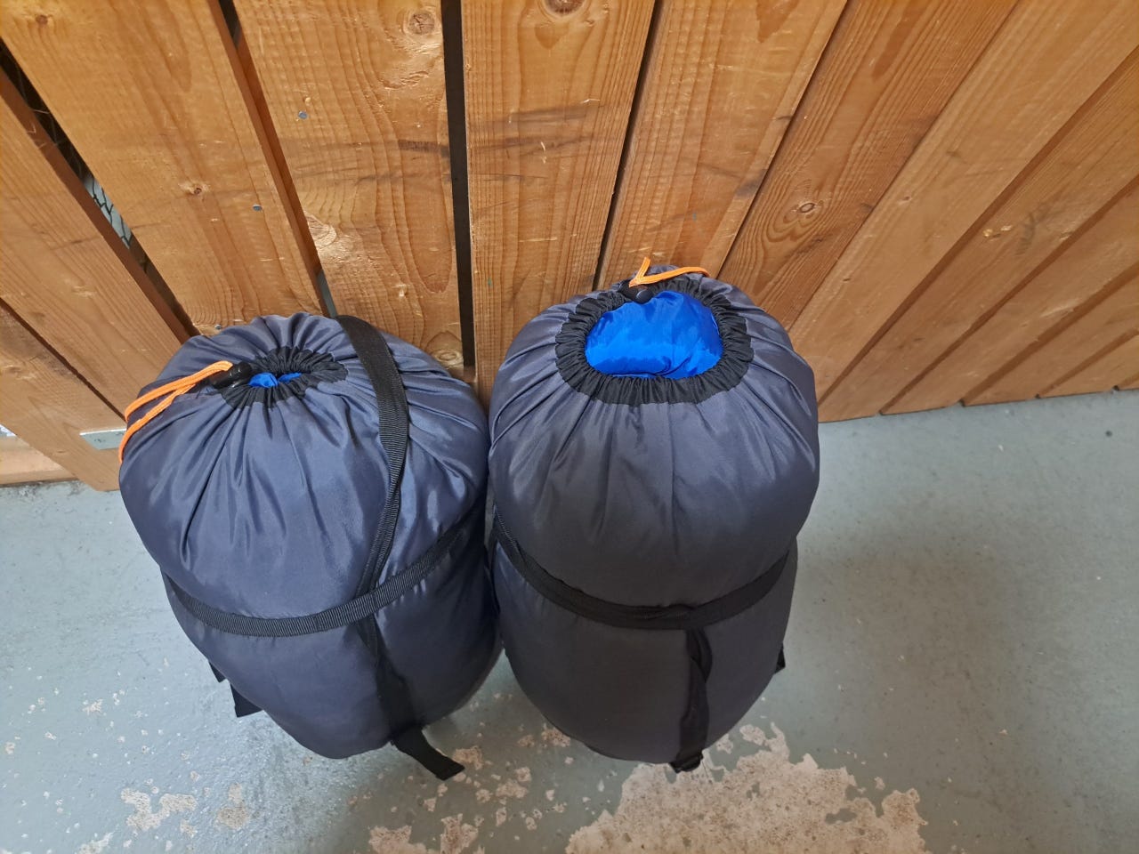 Myydään Halti makuupussi 2kpl