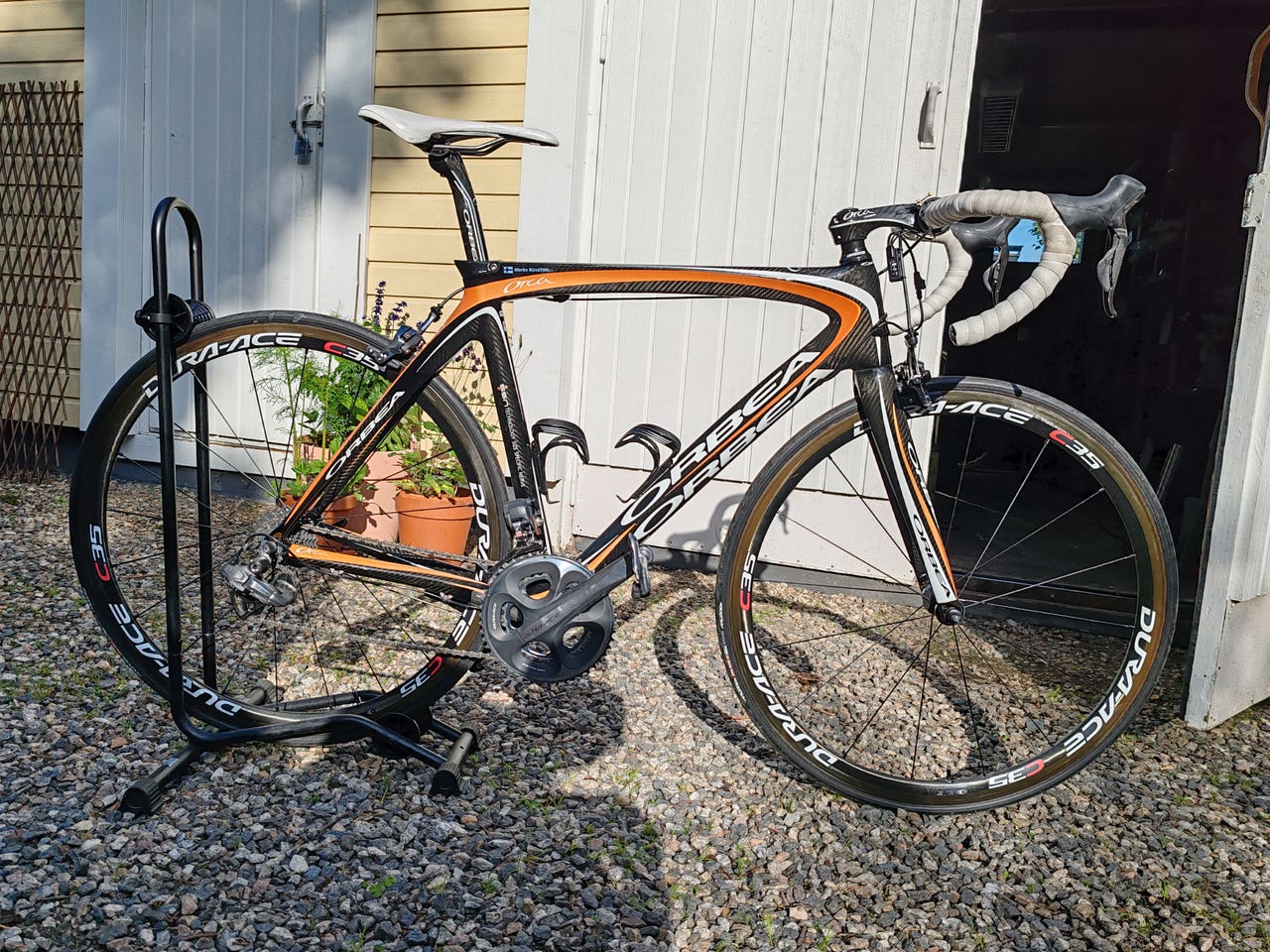 Maantiepyörä Orbea Orca Di2 koko 54