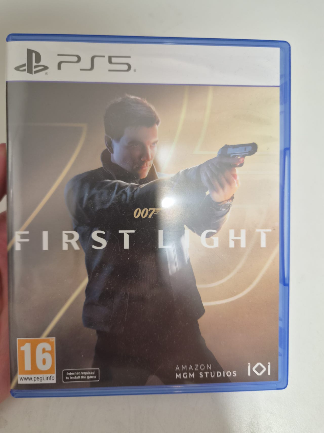 PS5 007 First Light -peli