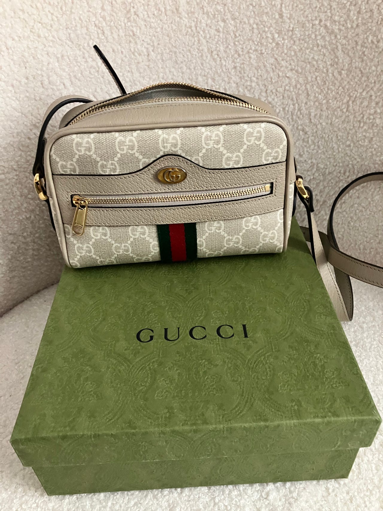 Gucci Ophidia.