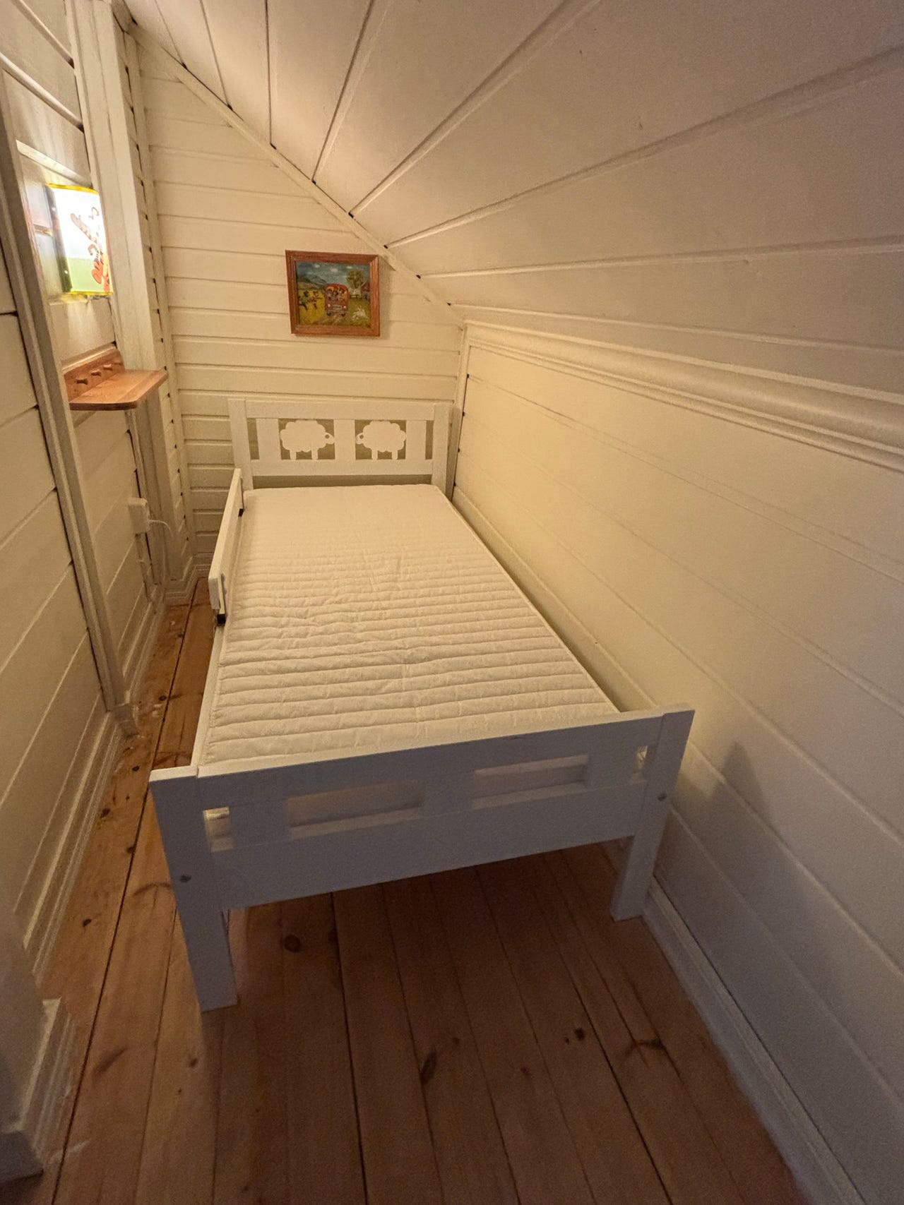 IKEA Kritter lastensänky valkoinen