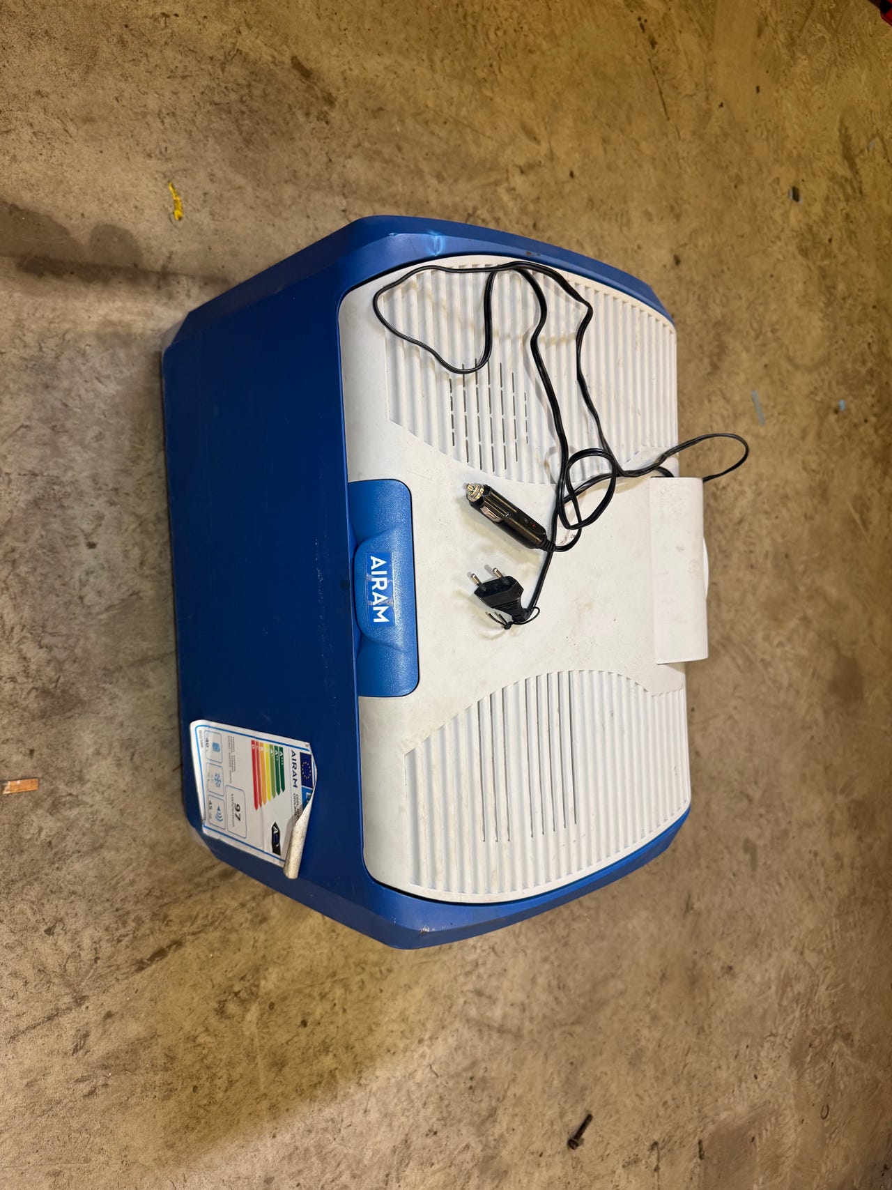 Airam Cool 40 Eco kylmälaukku 12V/230V 40l
