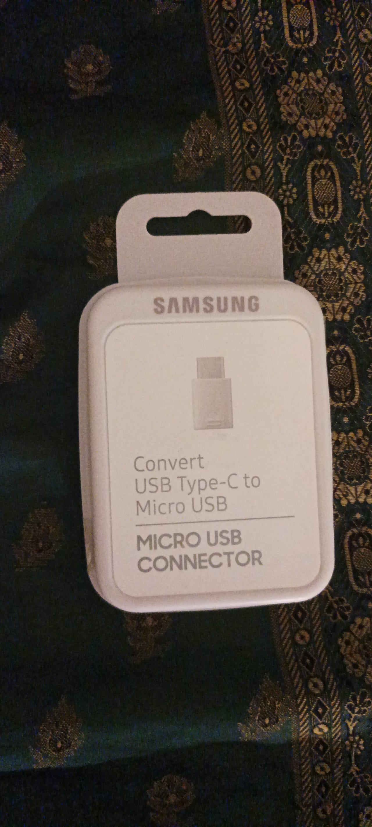 Samsung USB-C to micro-USB adapteri
