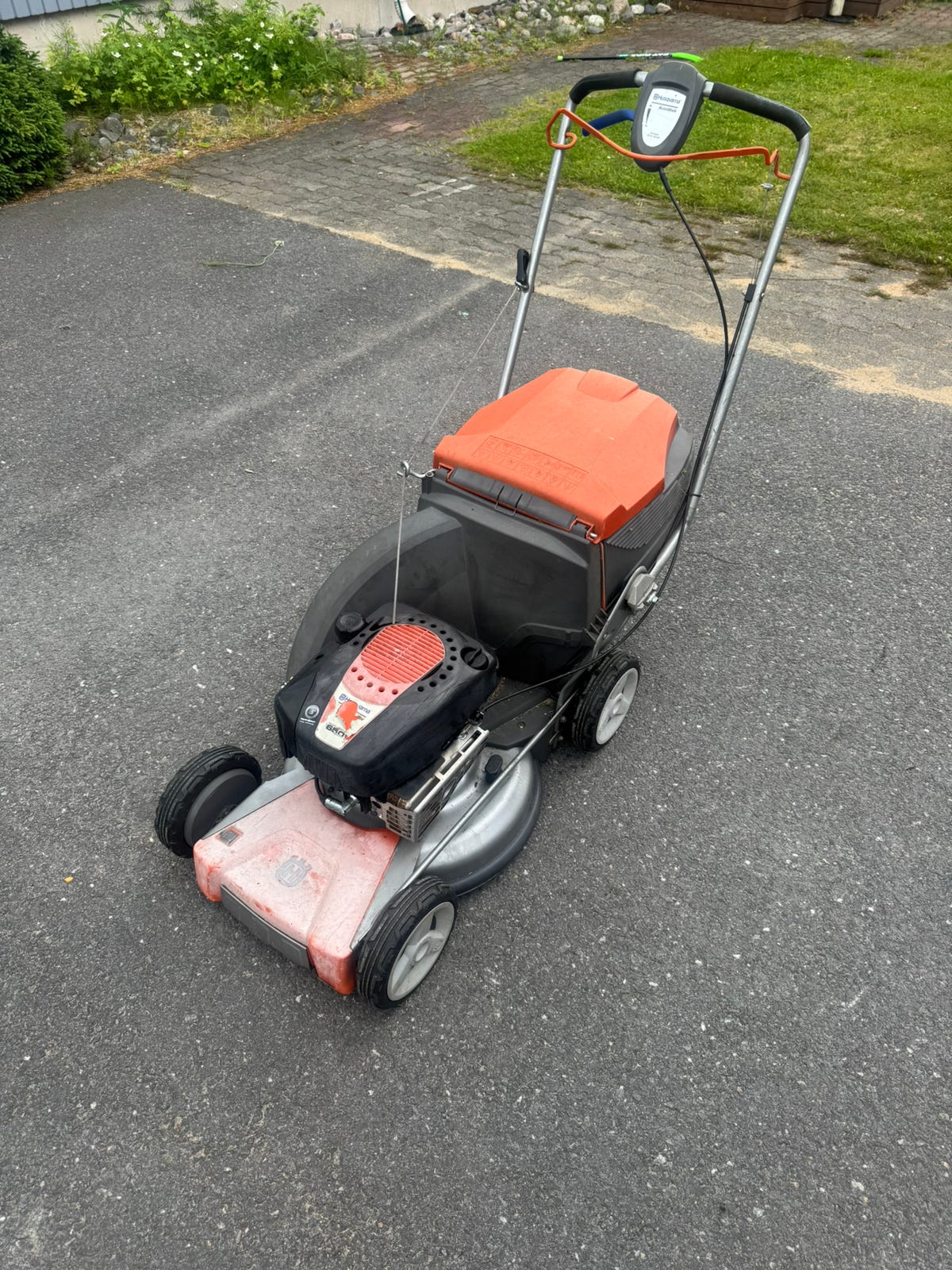 Husqvarna LC 48V
