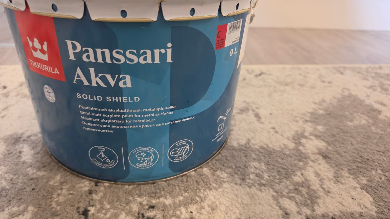 Tikkurila Panssari Akva kattomaali 9 L RR23 tummanharmaa