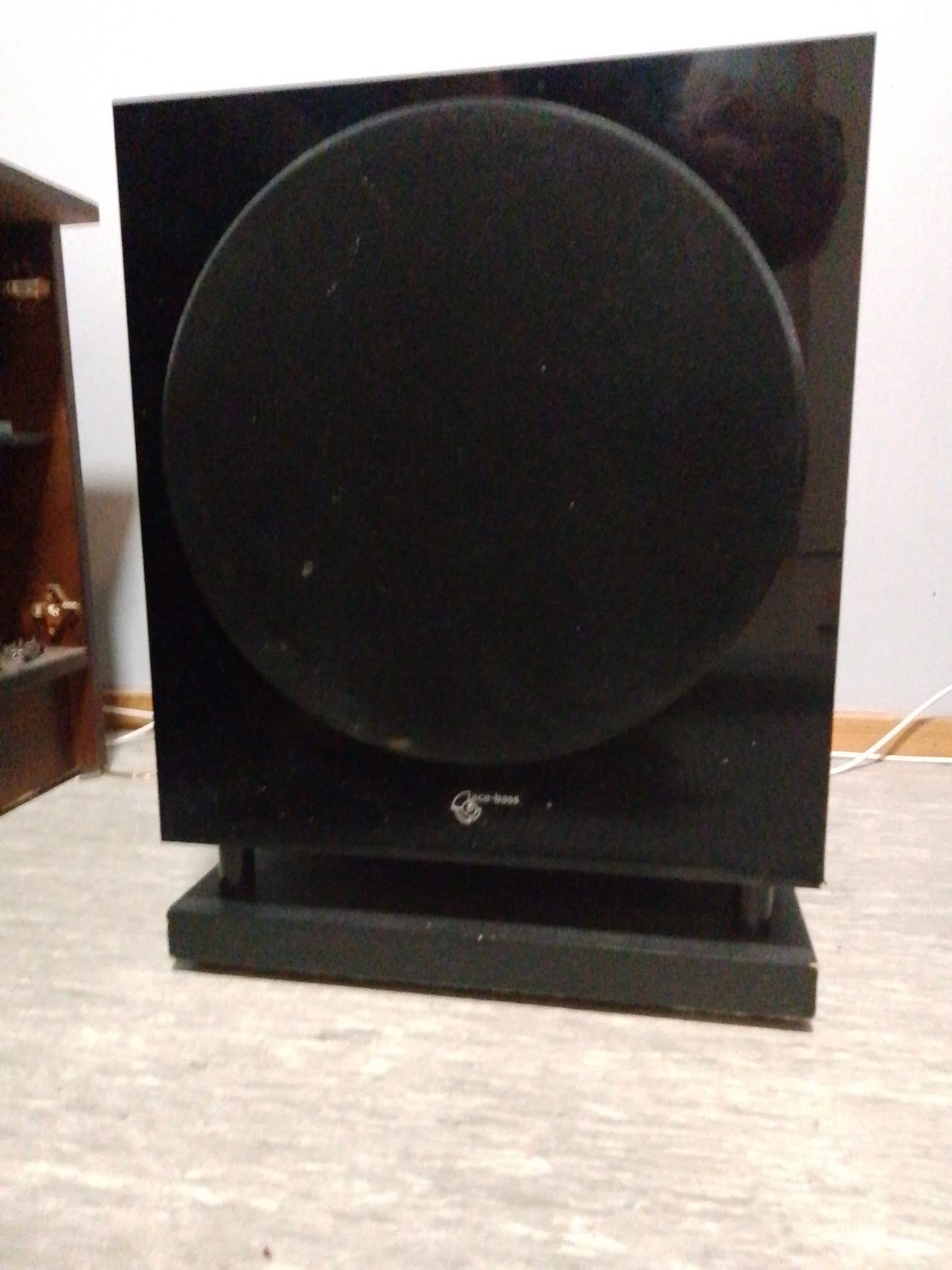 Subwoofer Audio Pro B1.36 200w vahvistin osa Rikki muuten siisti