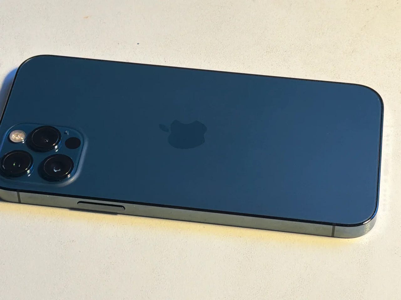 ALE IPhone 12 Pro 128GB pacific blue / TAKUU 12kk