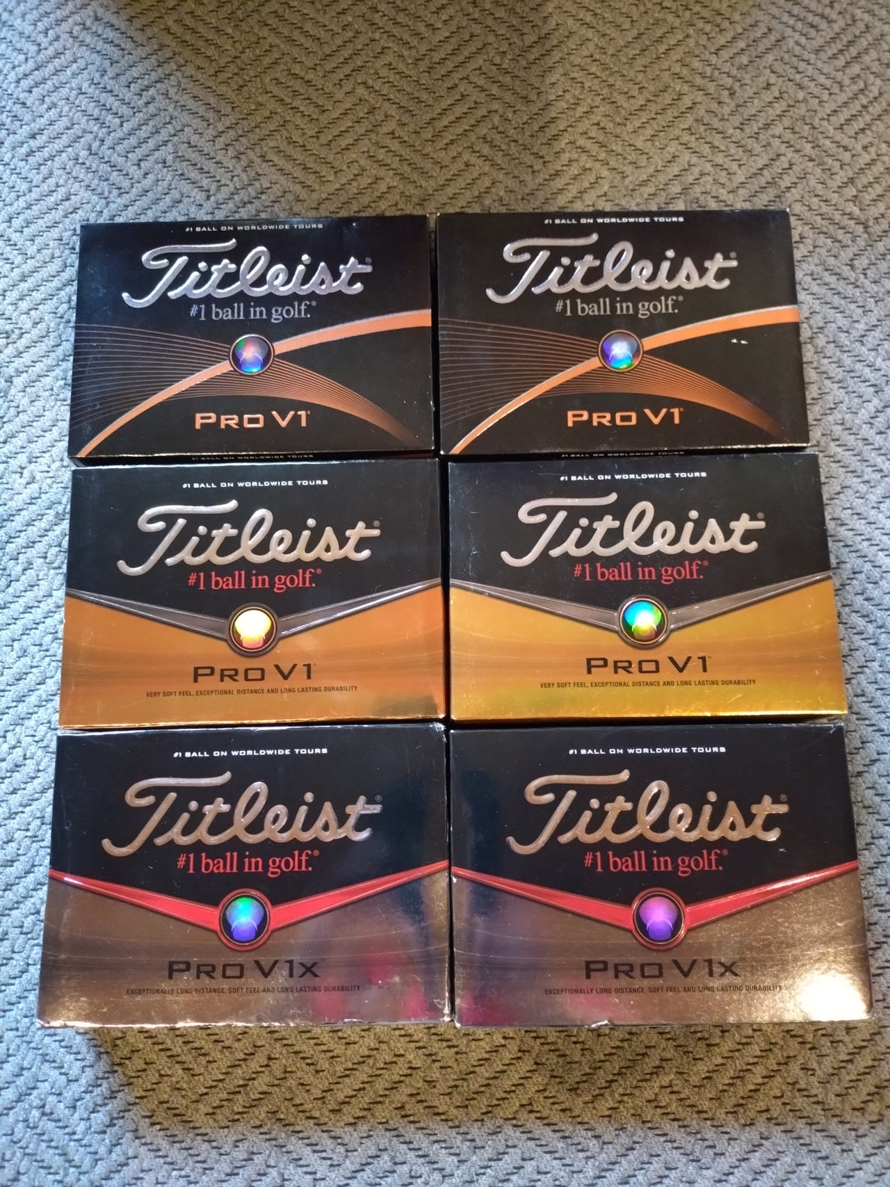 Titleist ProV1 ja ProV1x