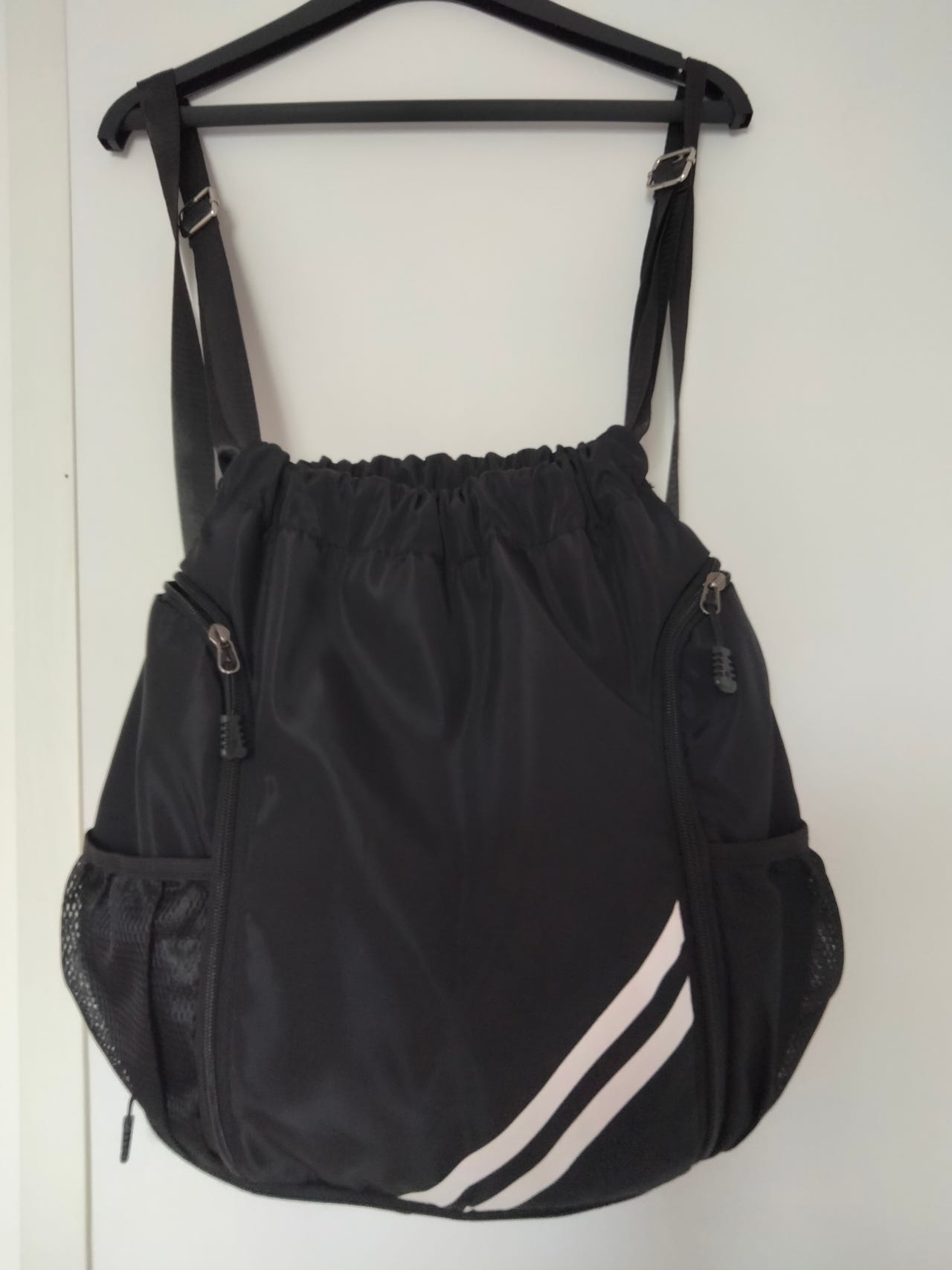 Adidas treenireppu