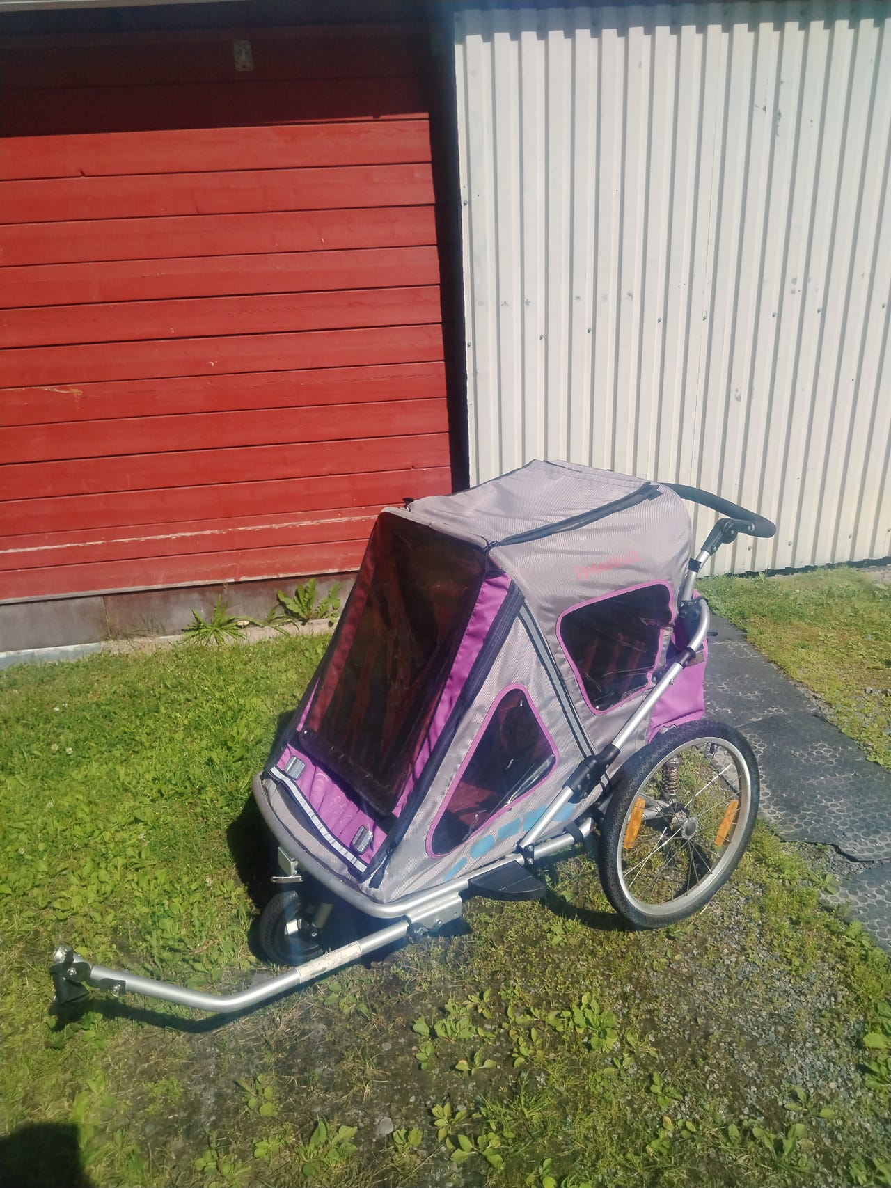 Croozer pyöräkärry/ juoksurattaat 2 lapselle