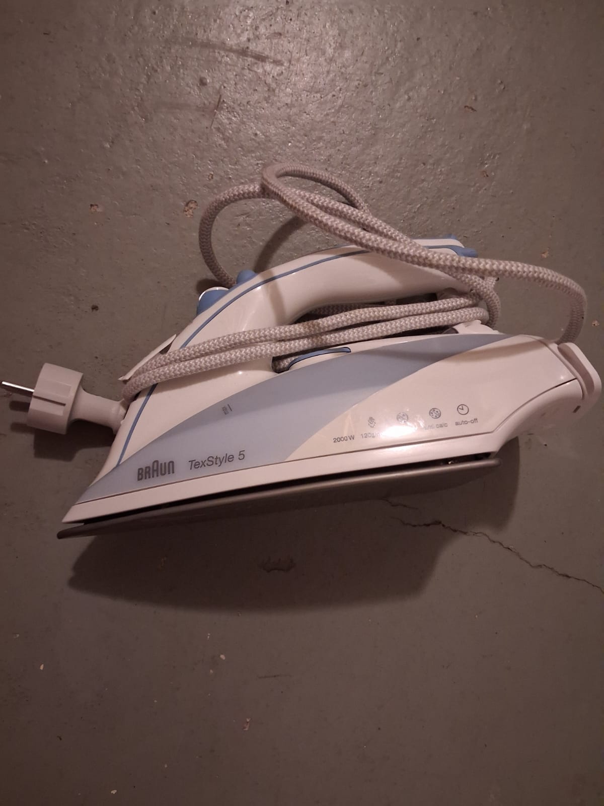 Braun TexStyle 5 -höyrysilitysrauta