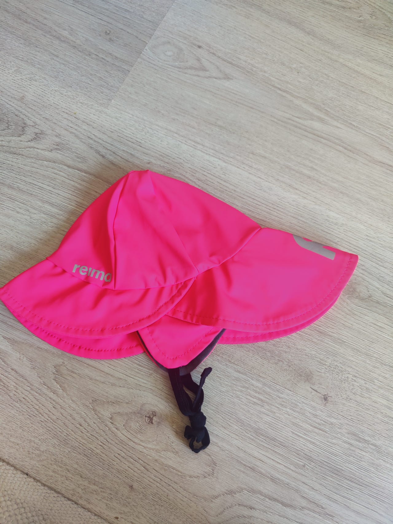 Pinkki Reima sadehattu 52cm