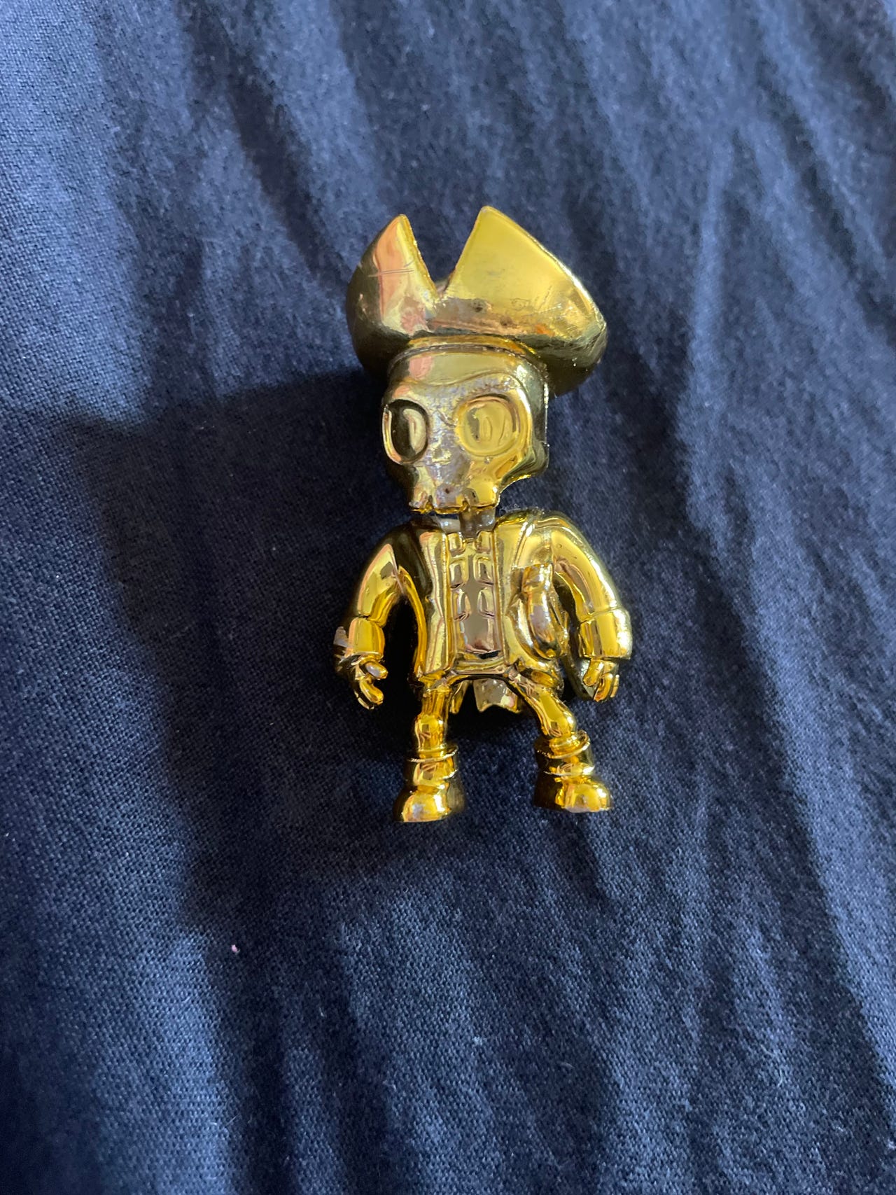 Stumble guys captain gold heart