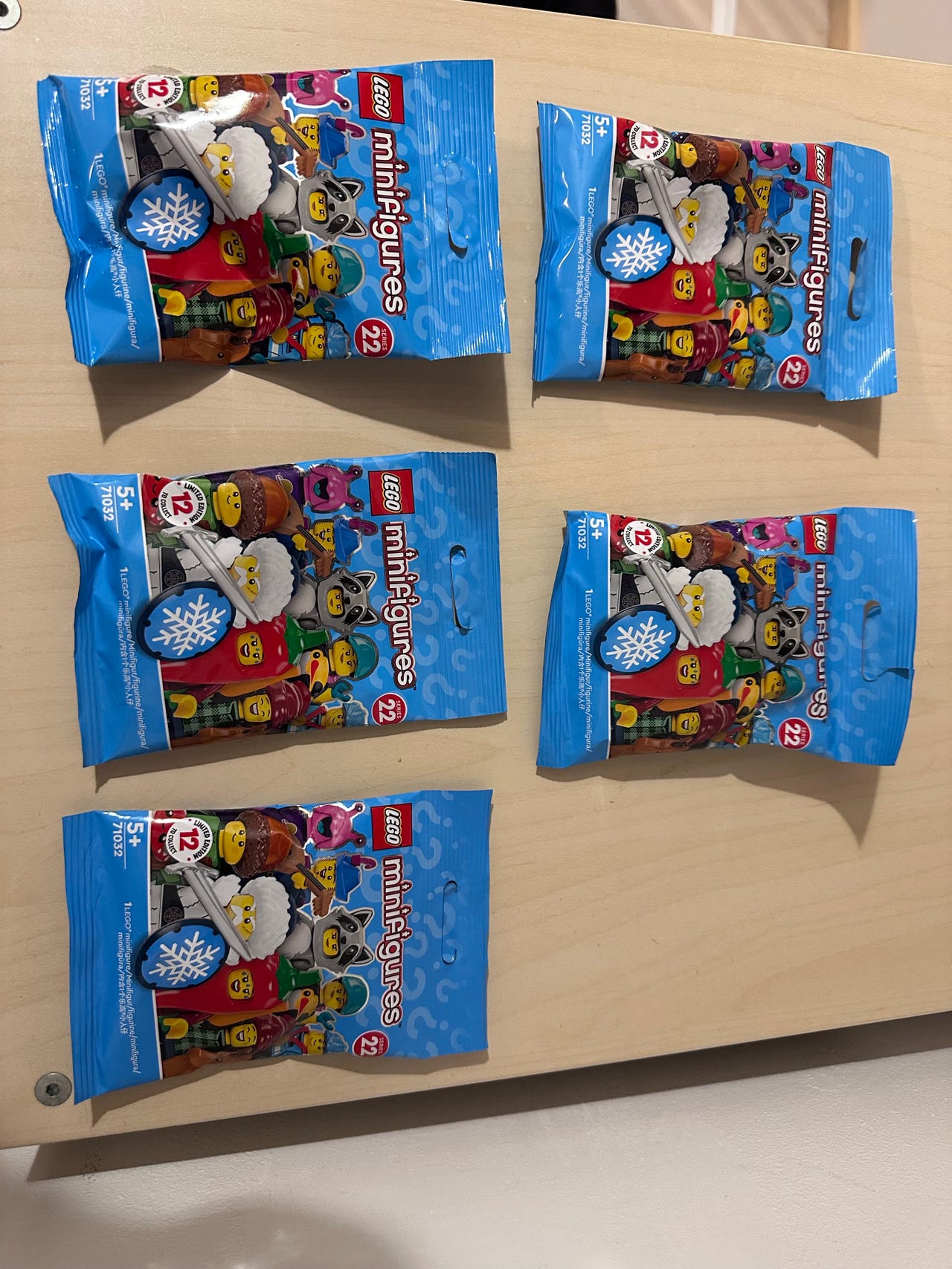 LEGO Minifigures Series 22