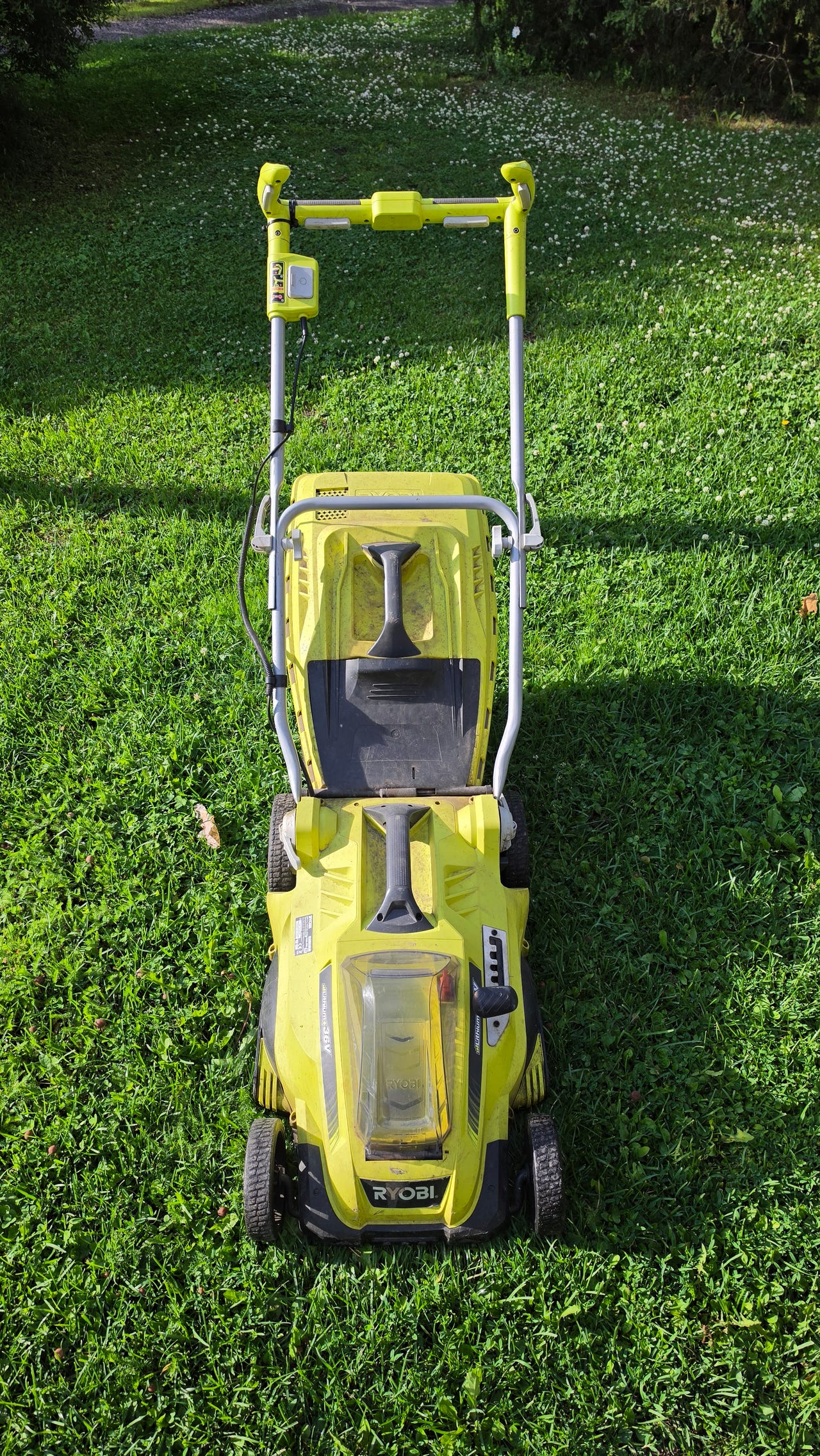 Ryobi RLM36X40H40 36V akkuruohonleikkuri