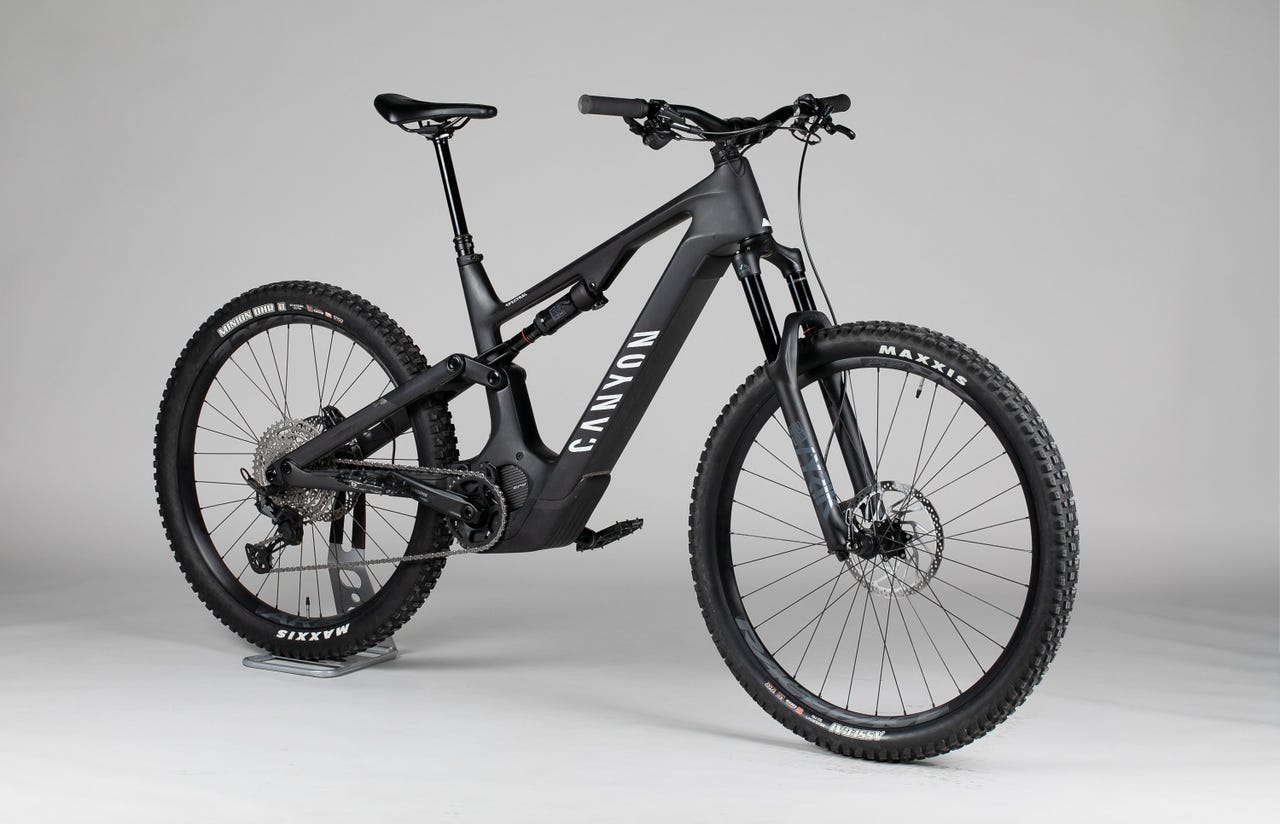Canyon Spectral:On Cf 7 - käytetty sähköpyörä 177-187 cm ajajalle