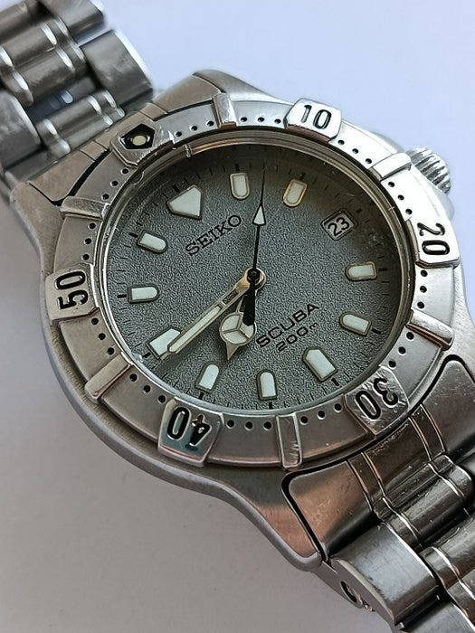 Seiko - Scuba 200m - 7N35-6010 - Miehet - 1990-1999