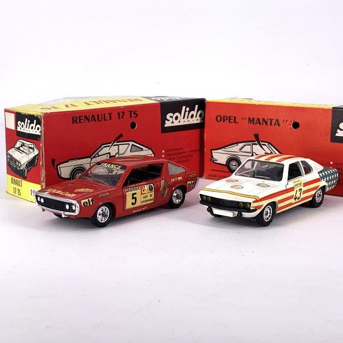 Solido 1:43 - Pienoismalliauto (2) - Lot of 2 Vintage Die-Cast Mo