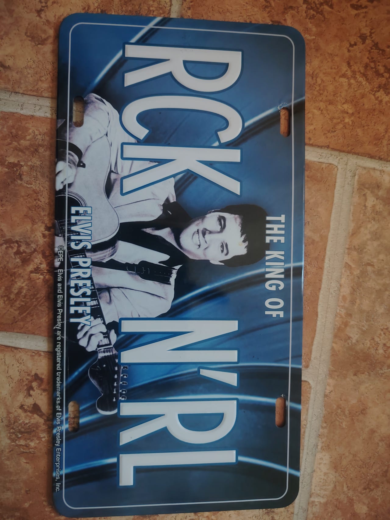 Elvis Presley RCK NRL  rekisterikilpi. Aito Elvis Presley Enterp