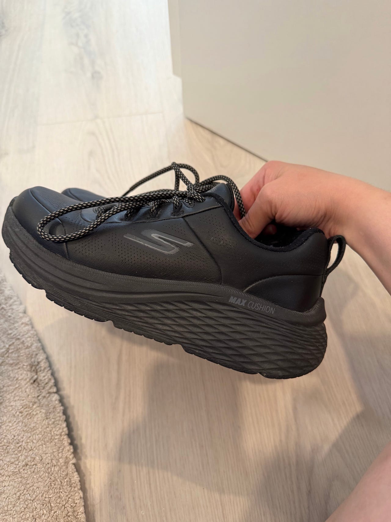Skechers kengät