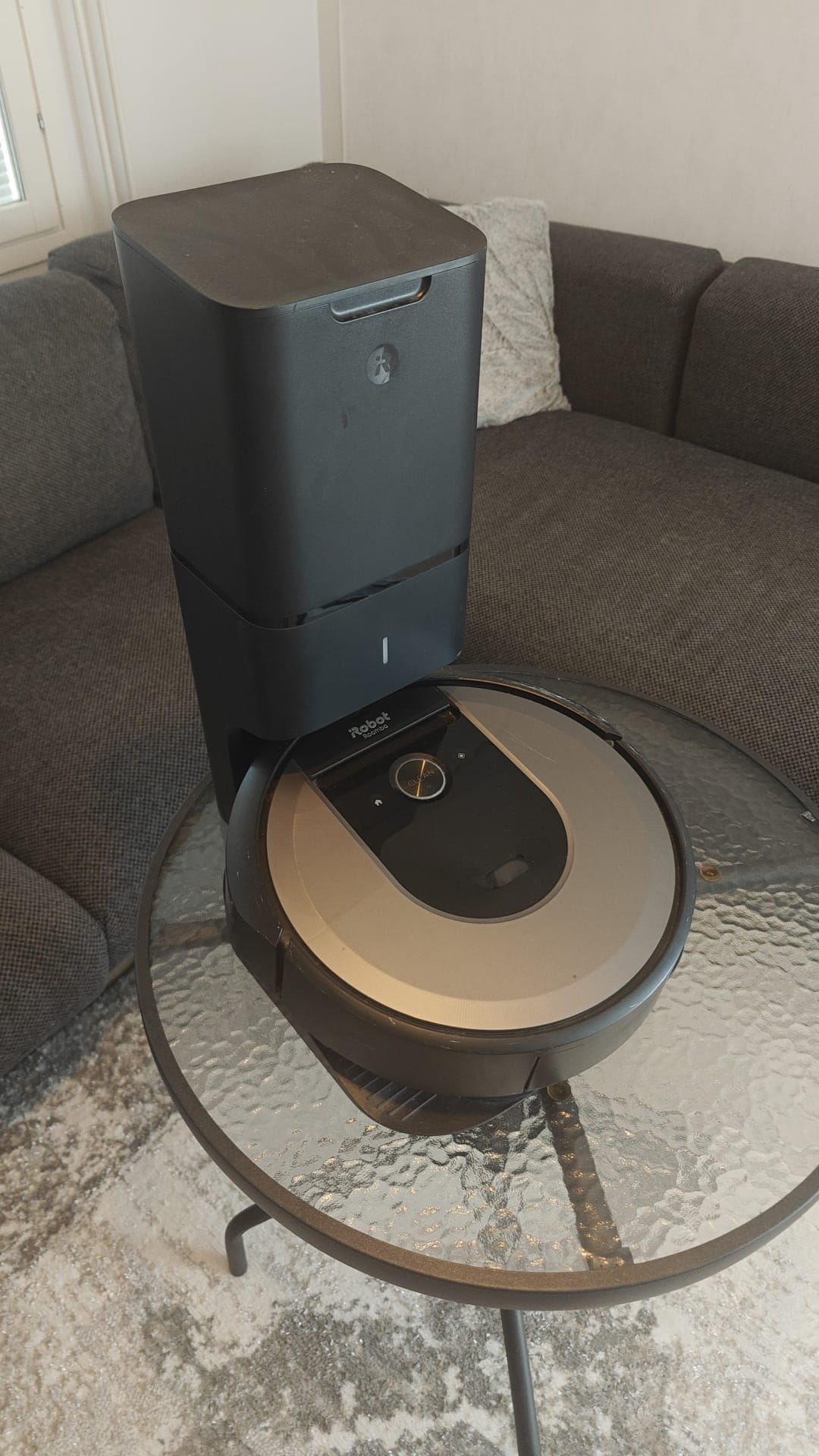 iRobot i7