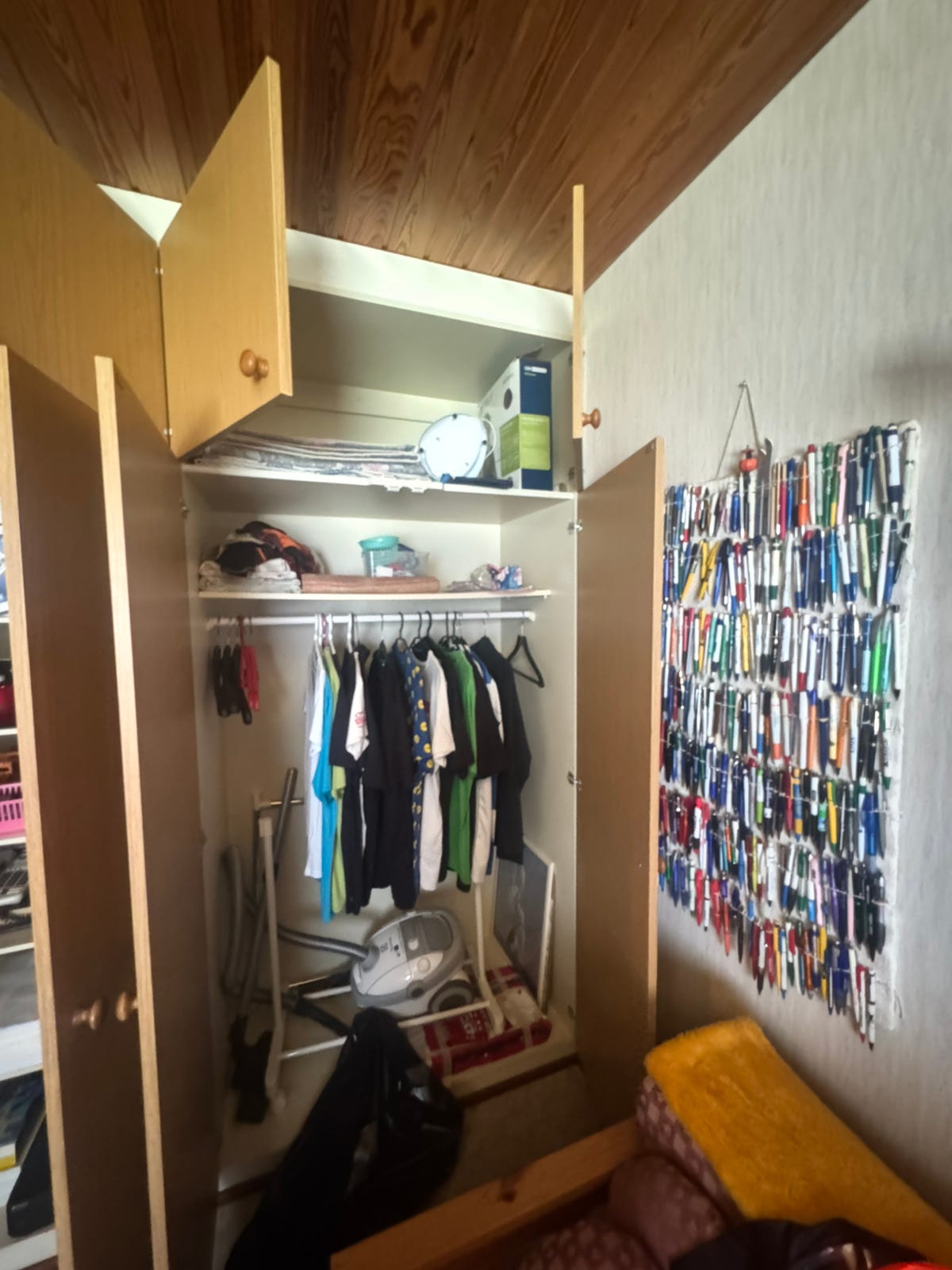 Myydään kuolinpesän tavaraa