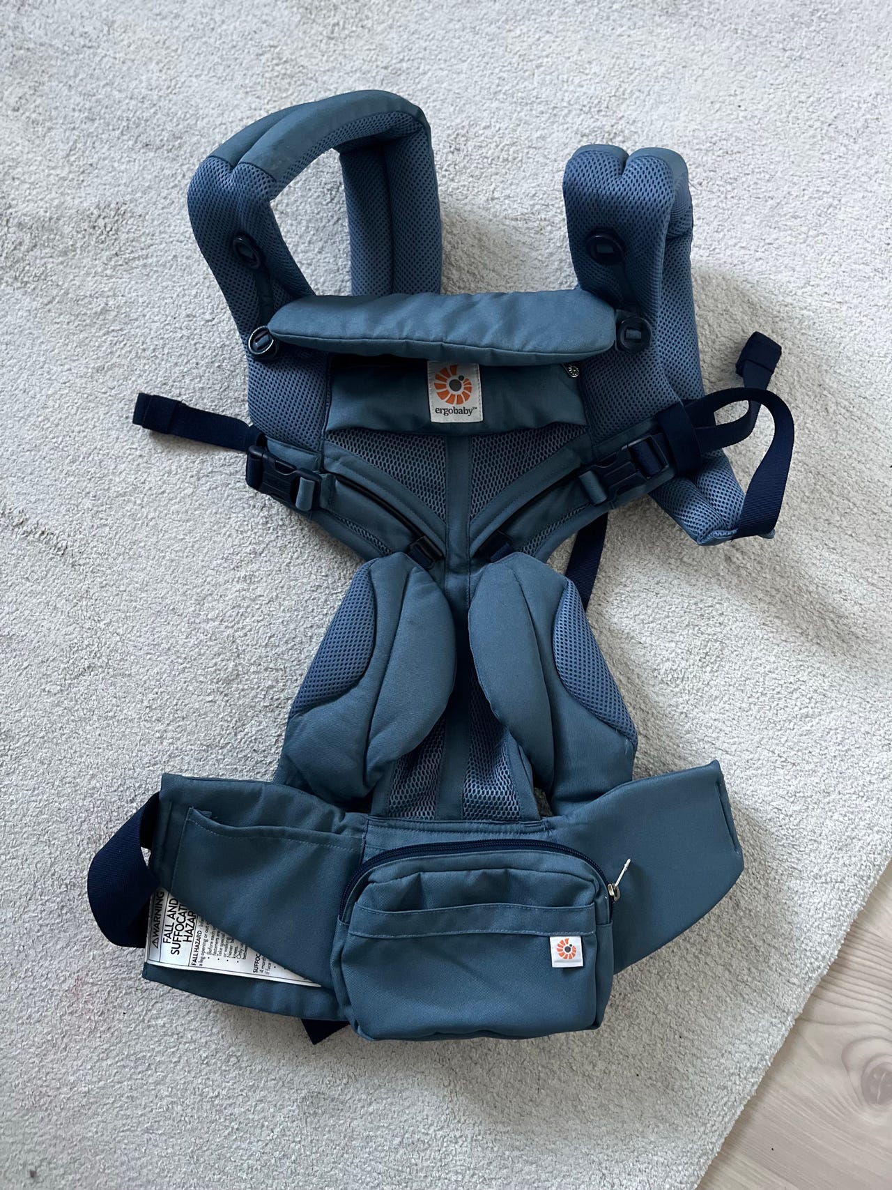 Ergobaby Omni 360 Cool Air -kantoreppu
