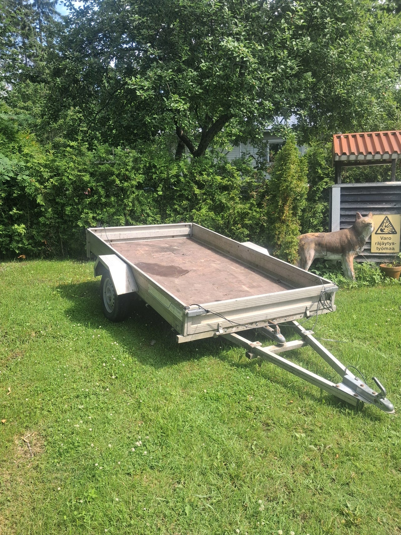 Pello-Trailer 2700x1500 Alumiiniperäkärry