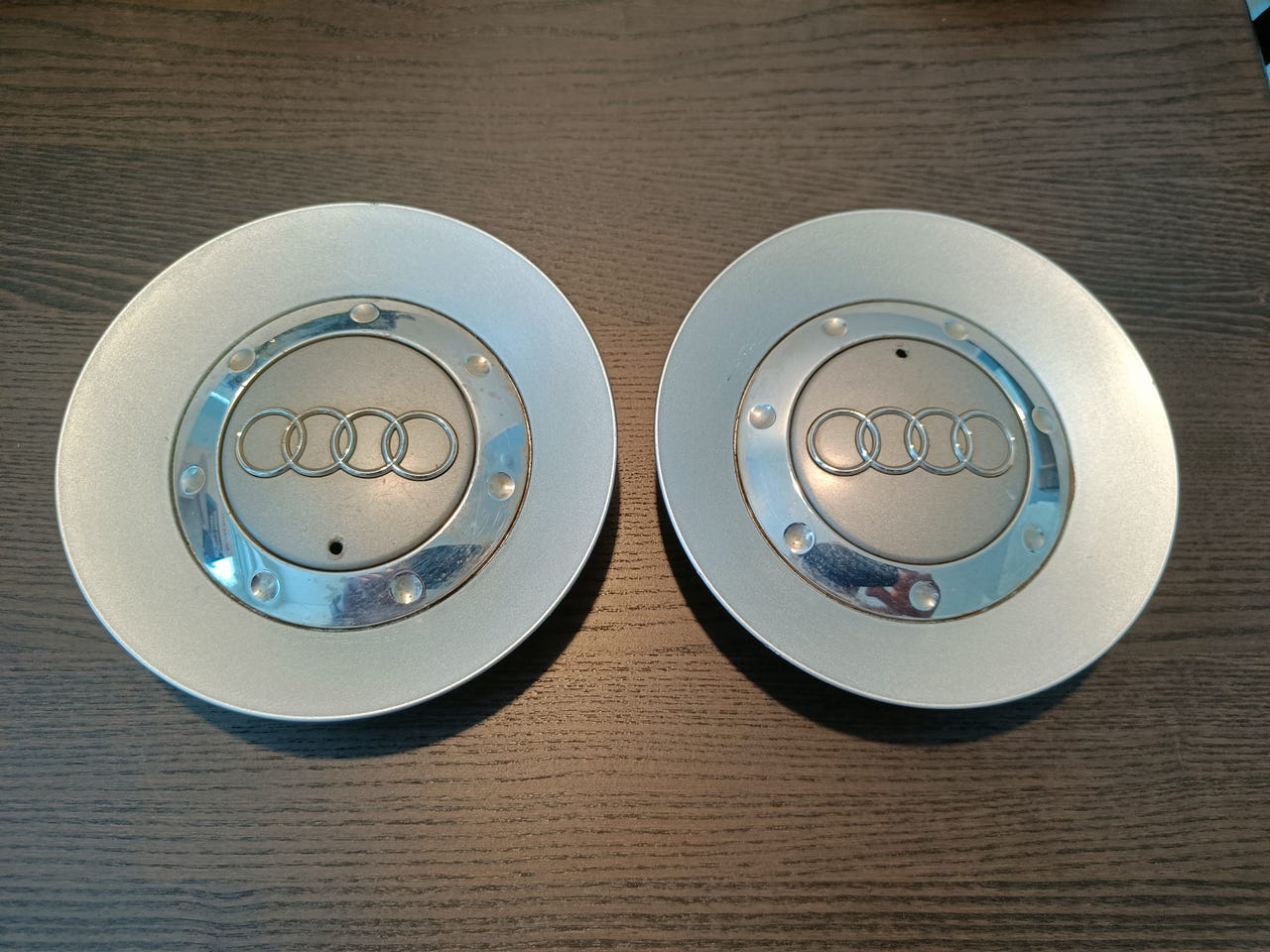 Audi vanteen keskikapselit