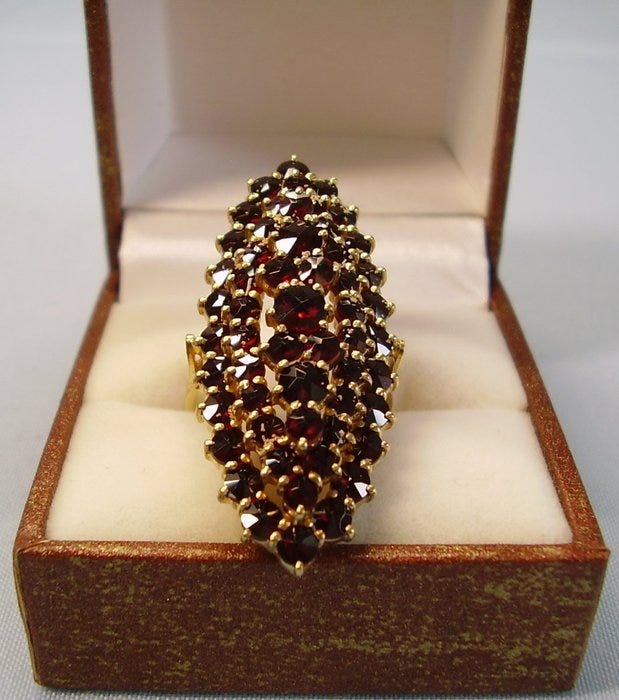 Other brand - Sormus Hopea, Kultasilattu - 8.00ct. tw. Granaatti