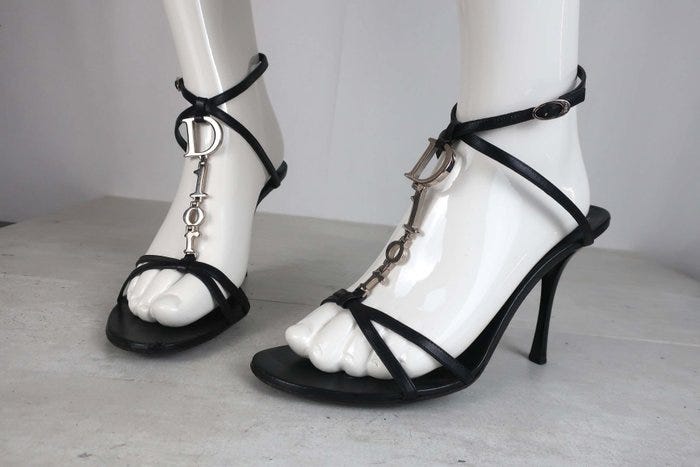 DIOR - Spellout Logo Strappy Heels - Korolliset sandaalit - Koko: