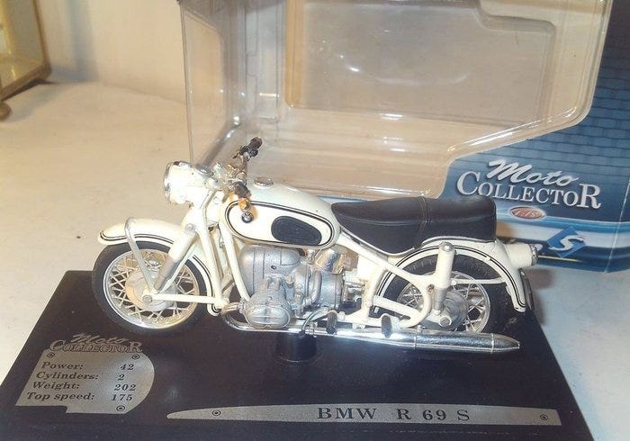 Solido 1:18 - Pienoismalliauto - BMW R 69 S