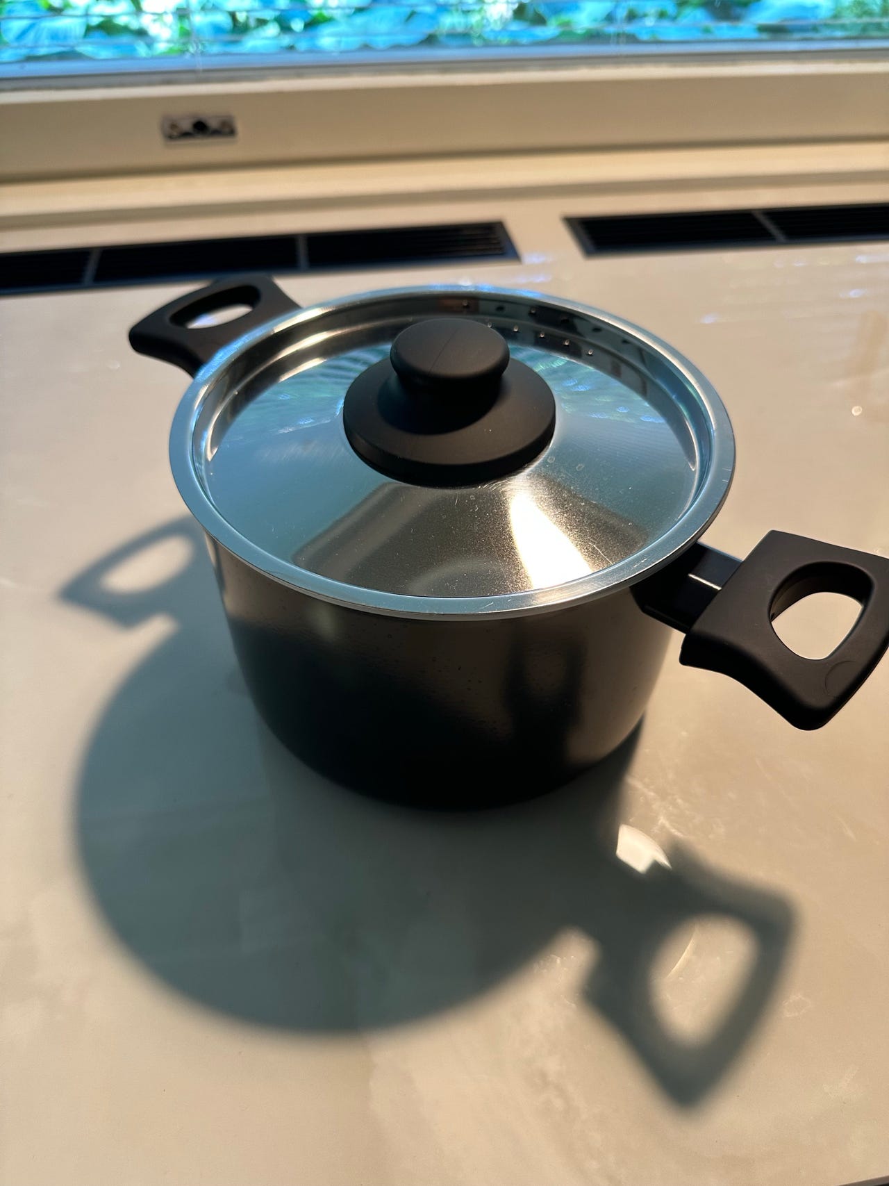 IKEA kattila kannella, 3L