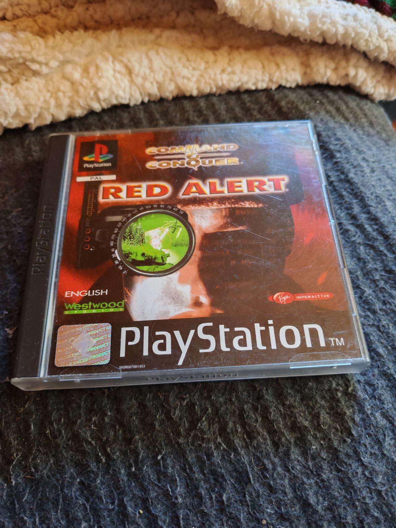 Red Alert ps1 CIB