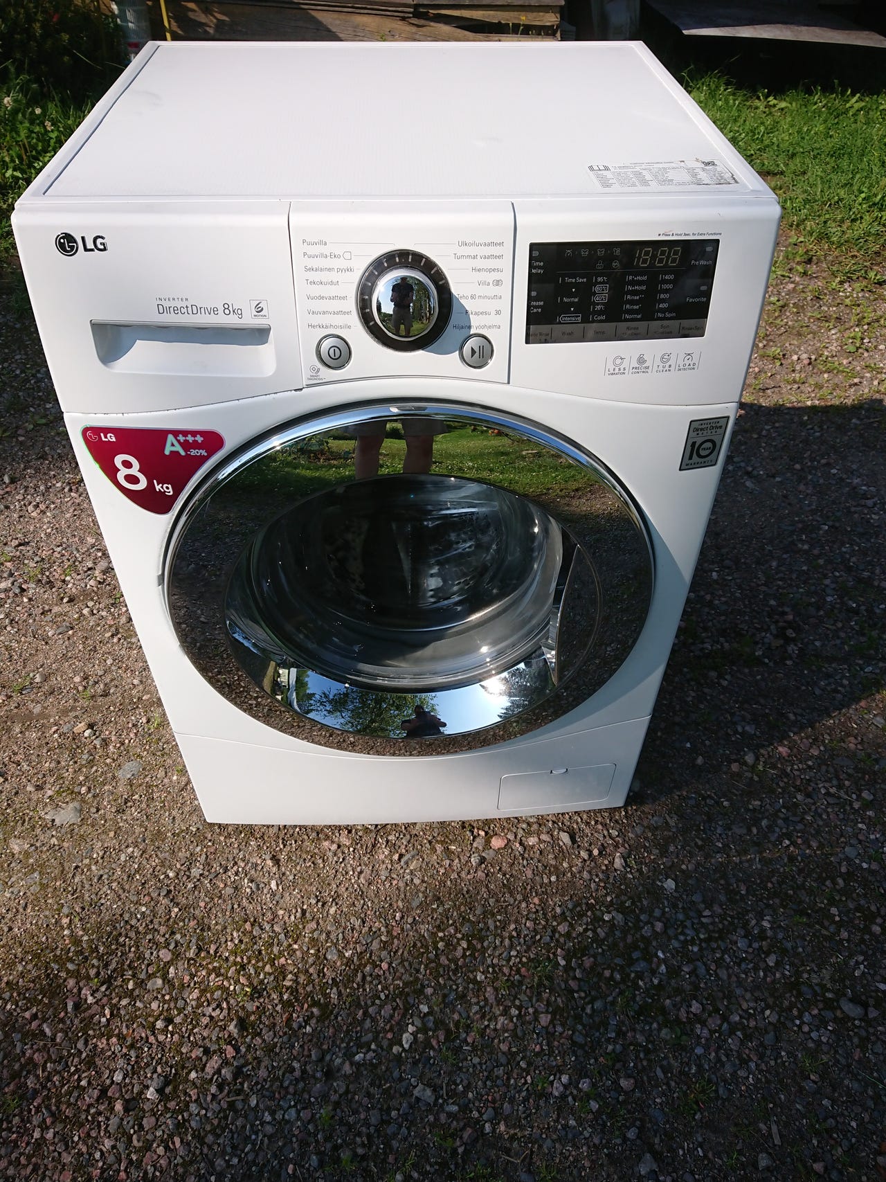 LG Direct Drive 8 kg pesukone