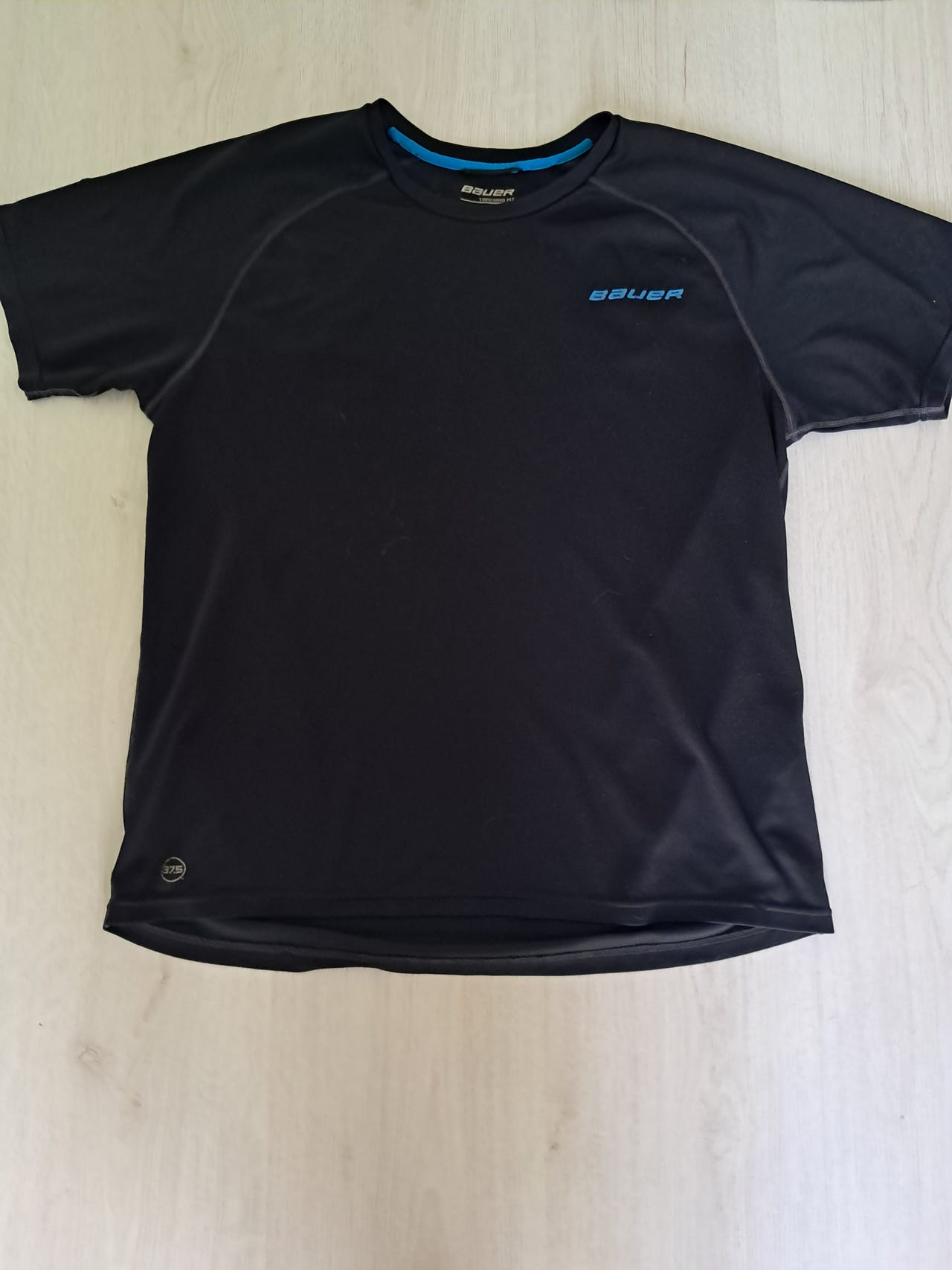 Bauer t -paita