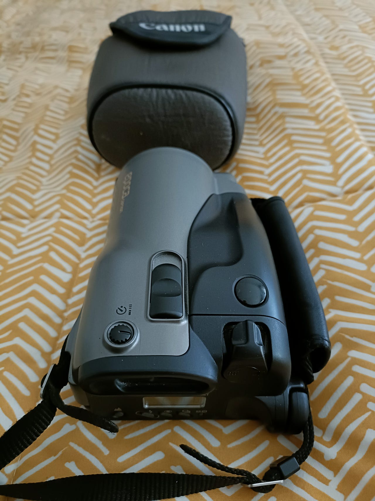 Canon Epoca caption