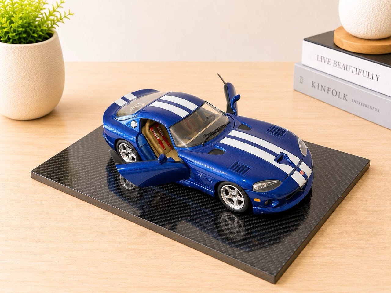 Dodge viper 1:18 pienoismalli