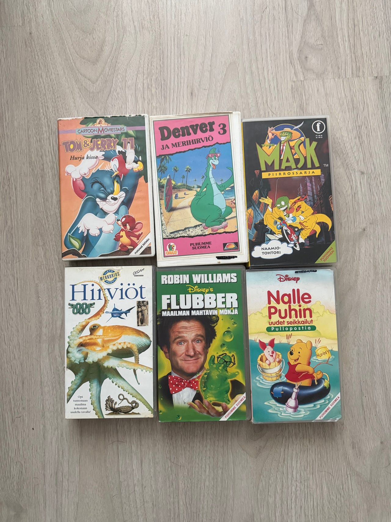 Lasten VHS-kasetti setti